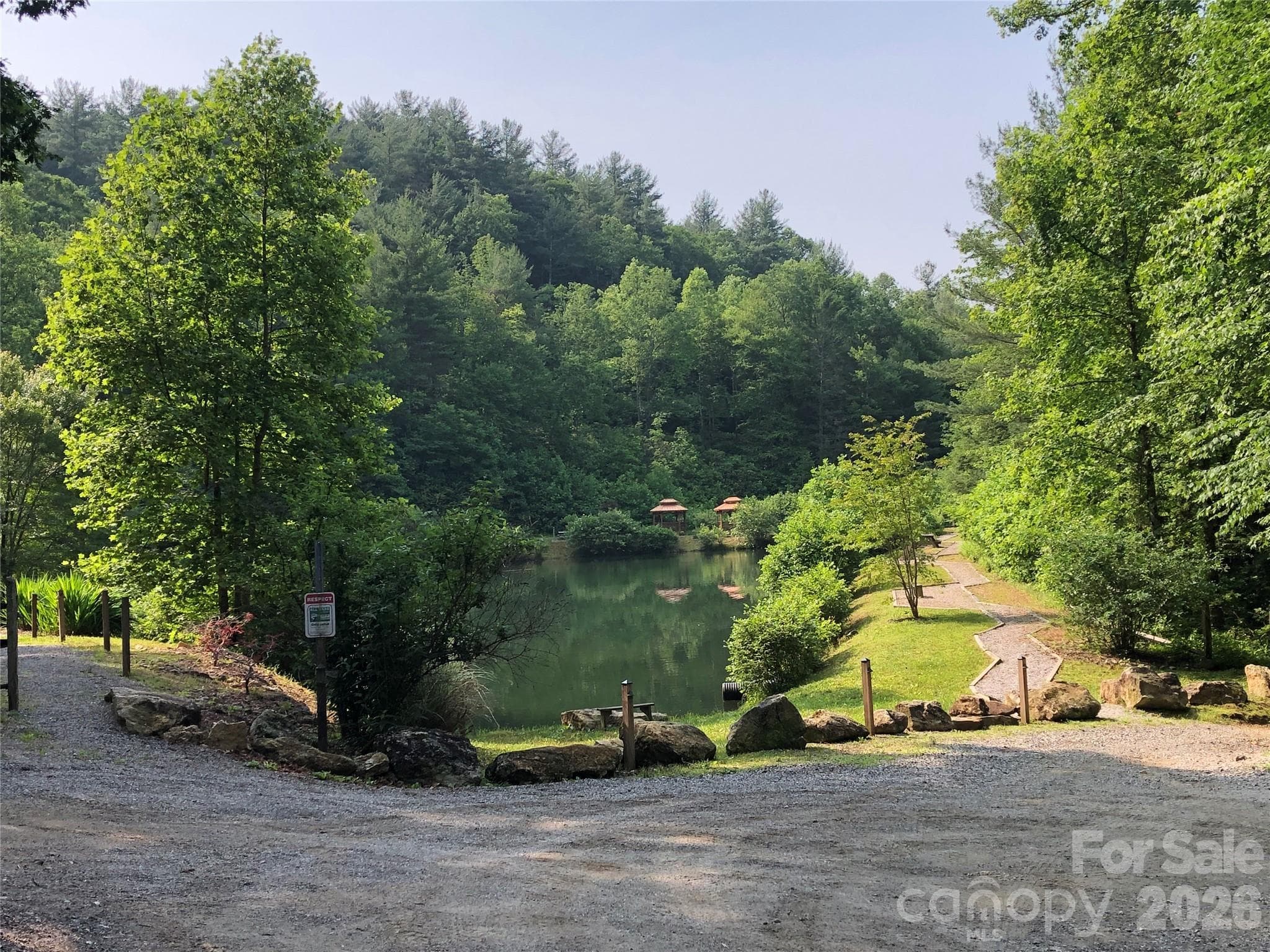 The Pond at Deer Run - 337 Lucas Path Drive, Purlear