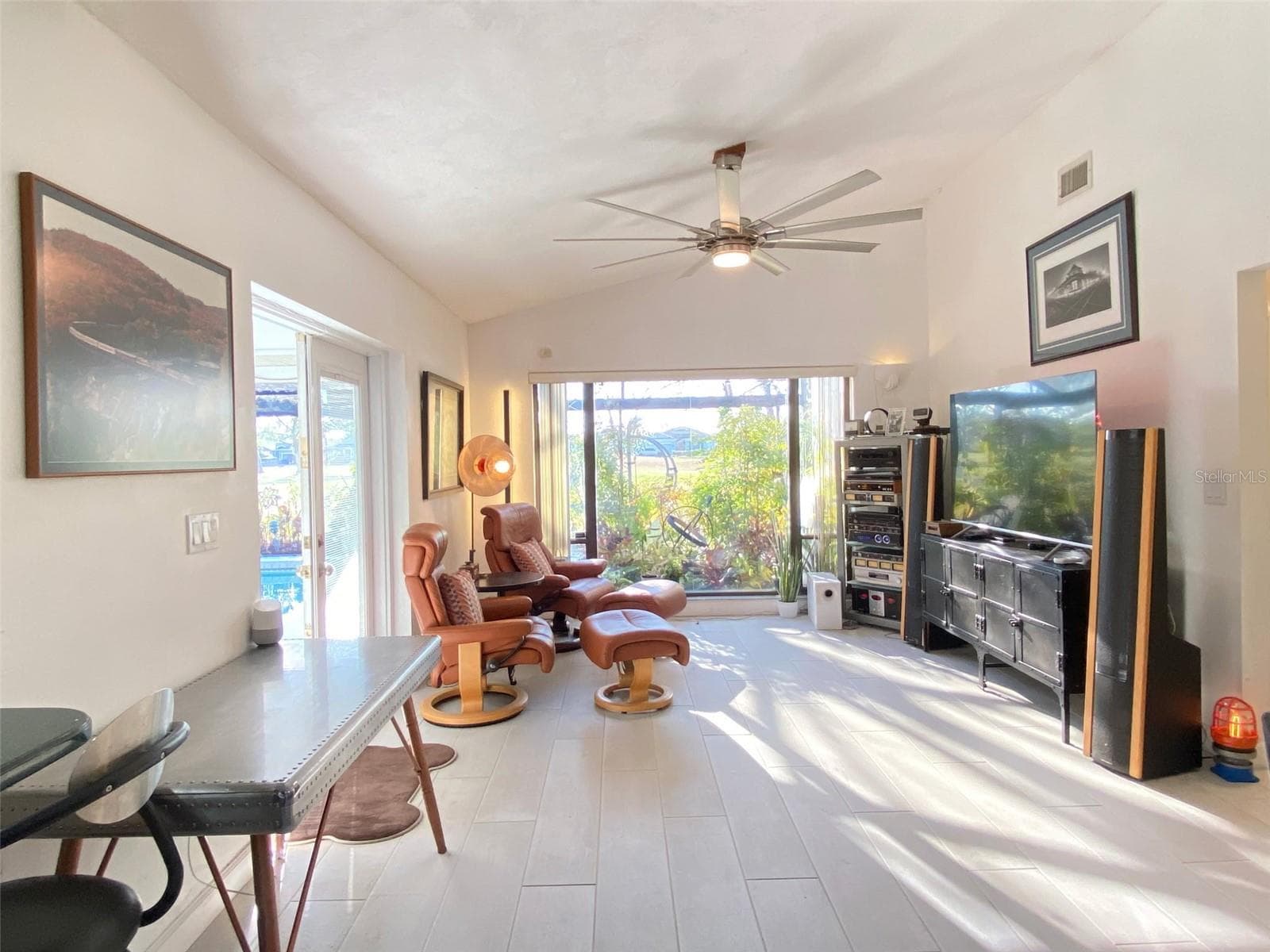 Single Family Residence at 4076 SOUTHWELL WAY, SARASOTA, photo 7 of 29