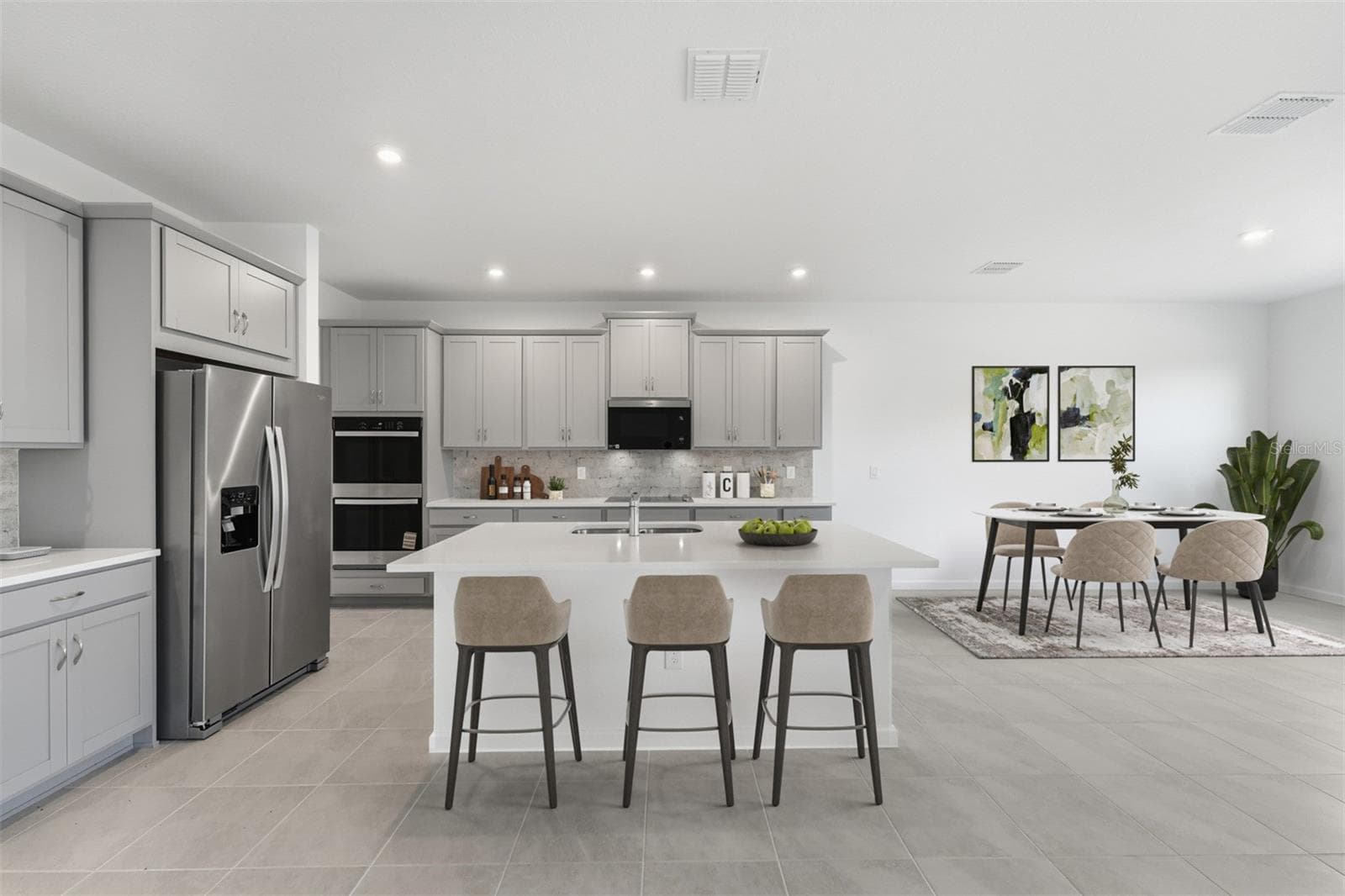 Rainwood Big Bend Model Kitchen - 324 FREE RANGE DR, GROVELAND