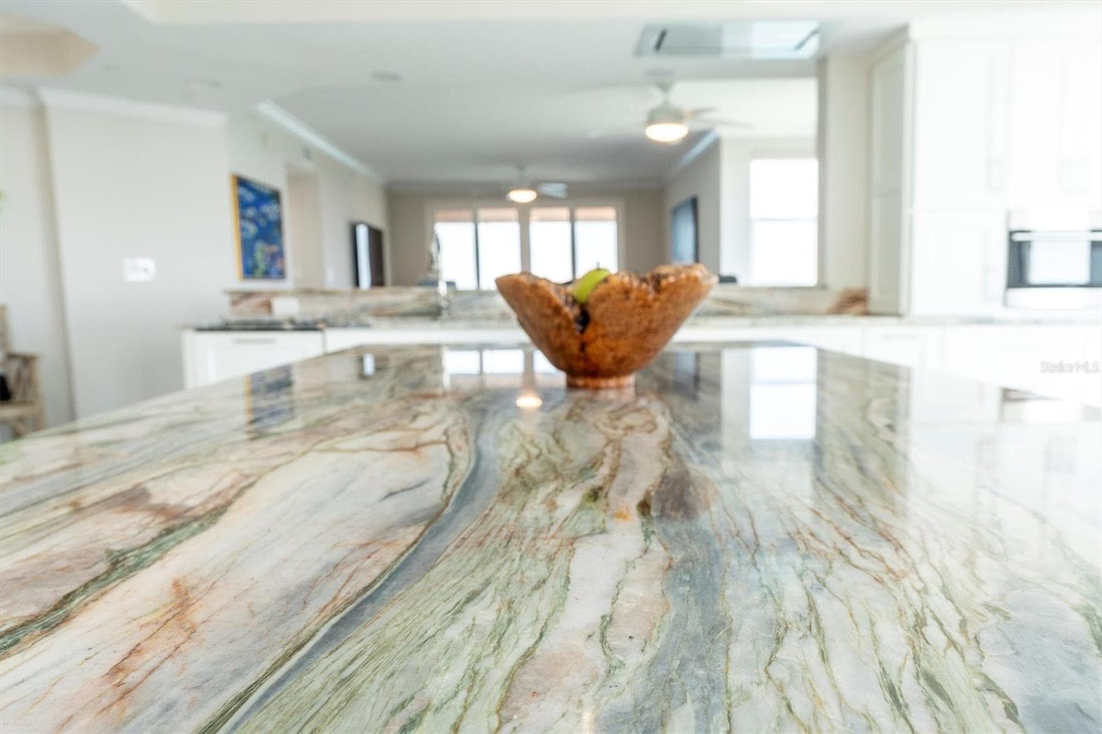 Stunning counters! - 4993 BACOPA LN S #705, ST PETERSBURG
