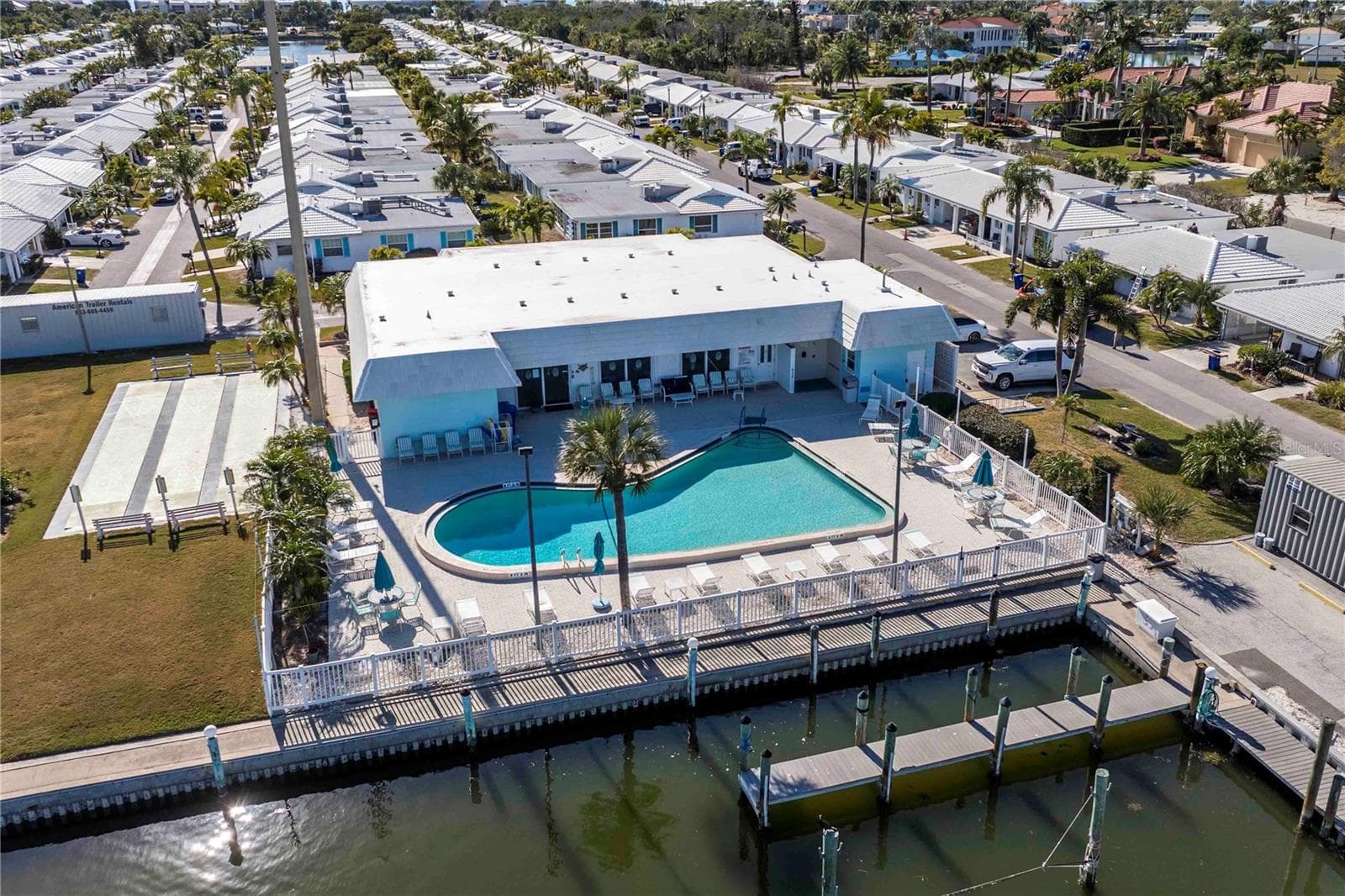 Villa at 563 SPANISH DR S, LONGBOAT KEY, photo 41 of 44