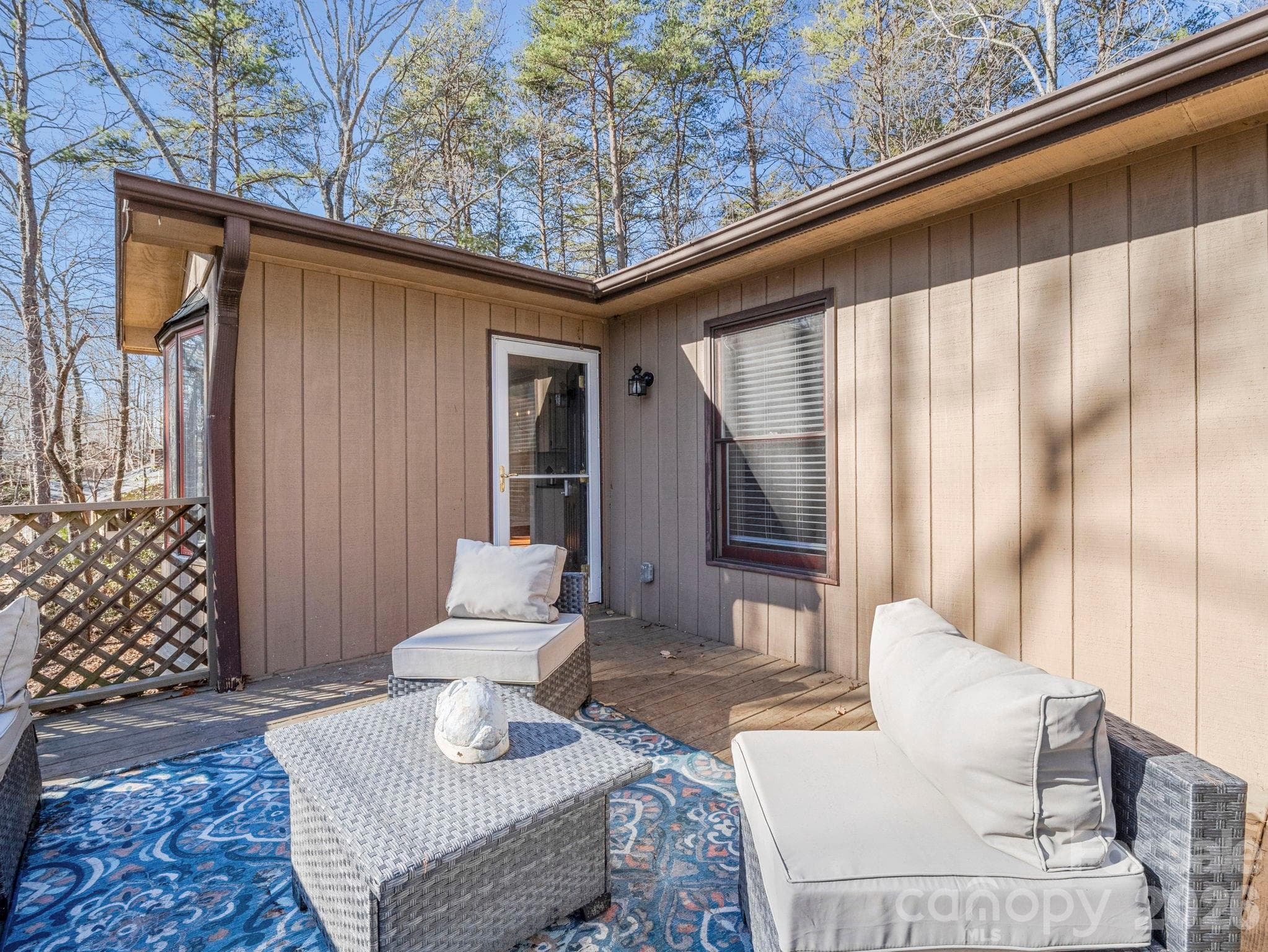 Deck - 423 Mountain View Drive, Columbus