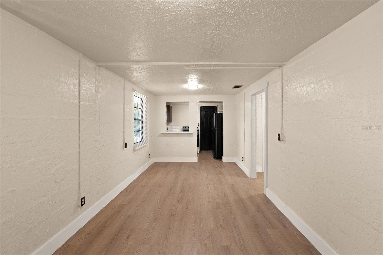 Single Family Residence at 1804 E PALIFOX ST, TAMPA, photo 4 of 15