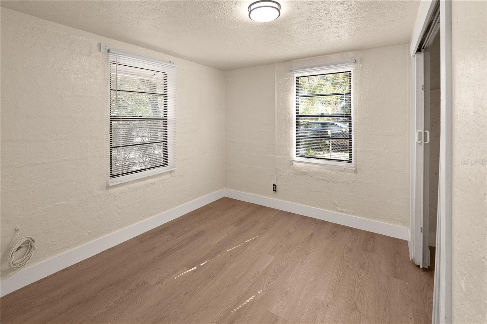 Single Family Residence at 1804 E PALIFOX ST, TAMPA, photo 5 of 15