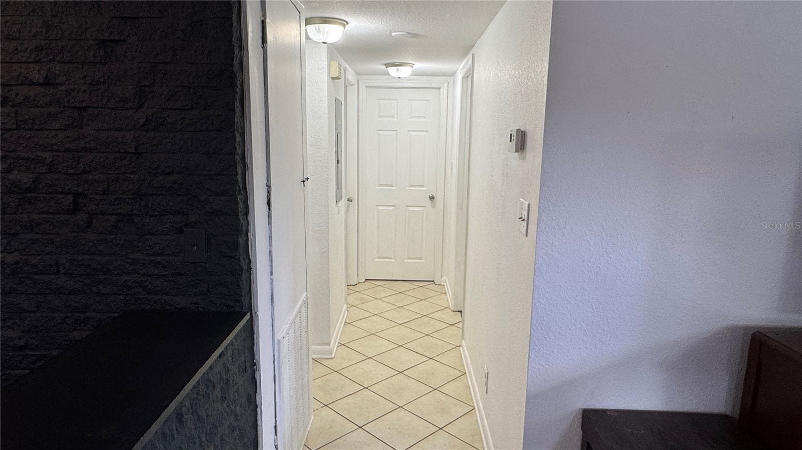 hallway view - 2925 BELLWOOD AVE, LAKELAND