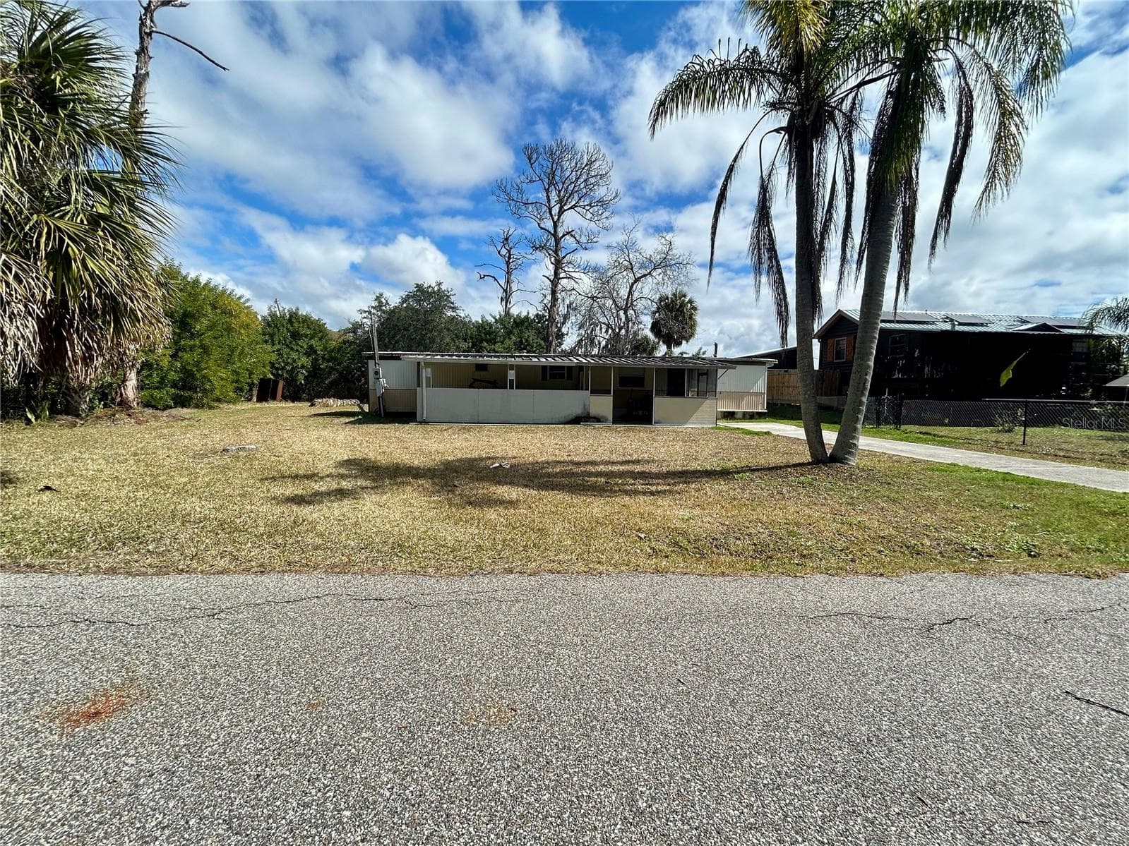 6116 COUNTRYMAN LN