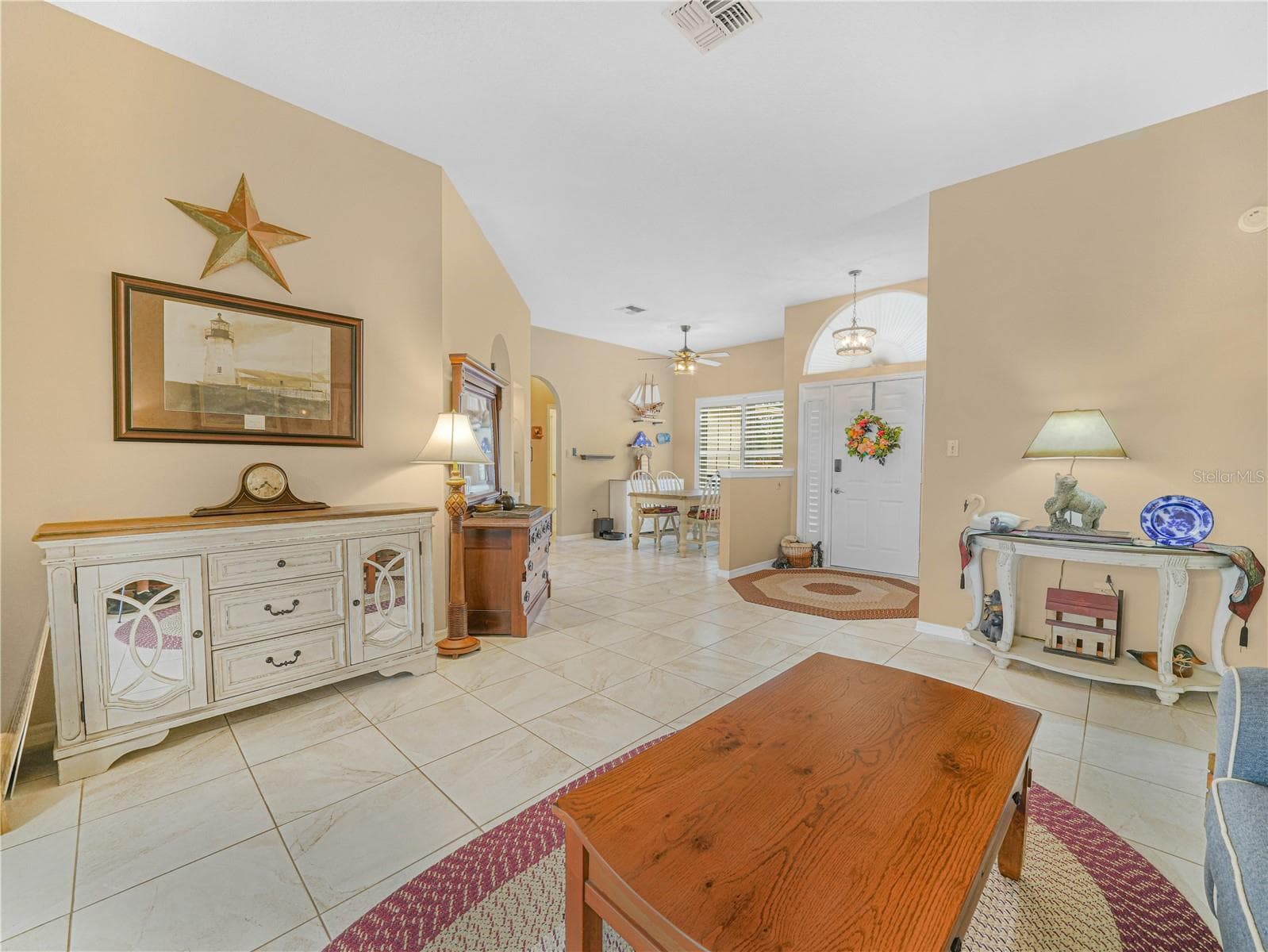 Single Family Residence at 5888 SANDPIPERS DR, LAKELAND, photo 5 of 25