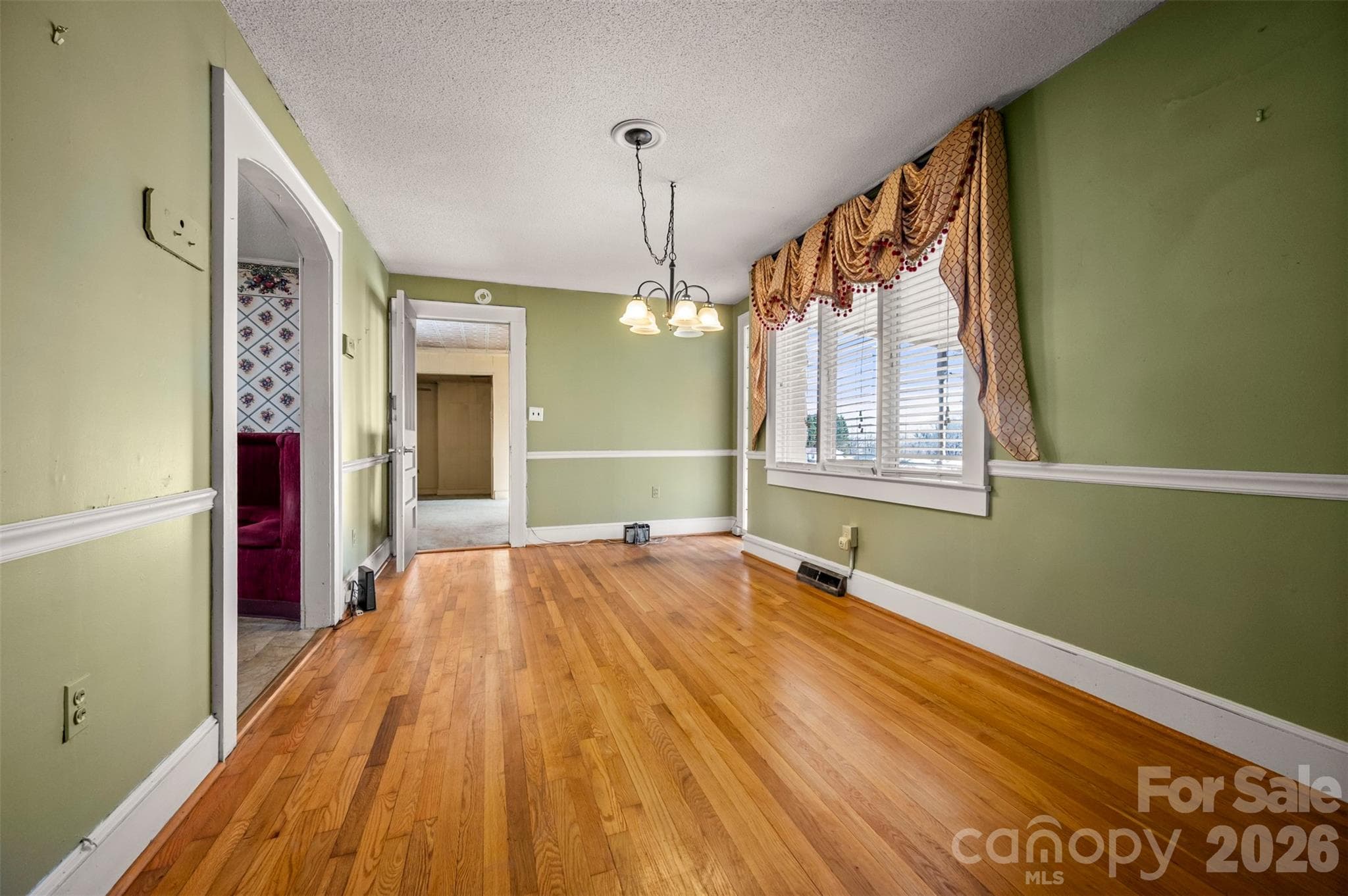 Living Room - 1092 NC 120 Highway, Mooresboro