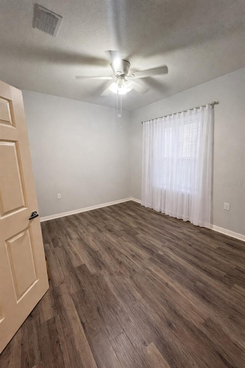 Single Family Residence at 446 GLENKIRK WAY, LAKE ALFRED, photo 12 of 23