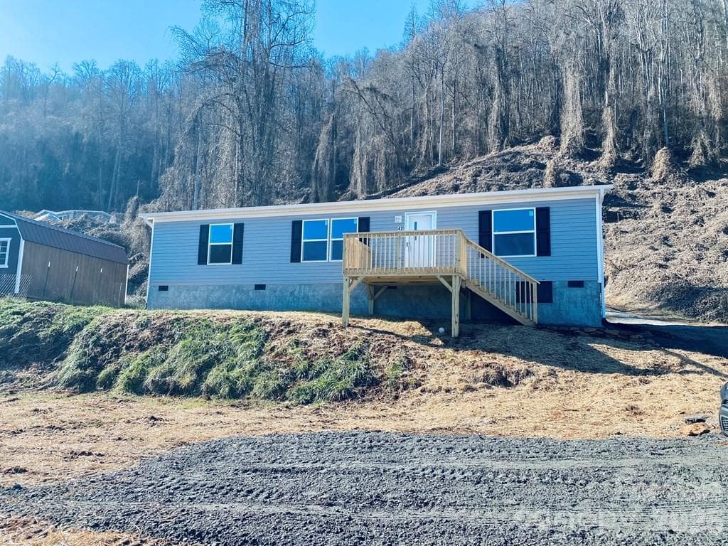 Single Family Residence at 42 Nowhere Drive, Sylva, photo 3 of 35