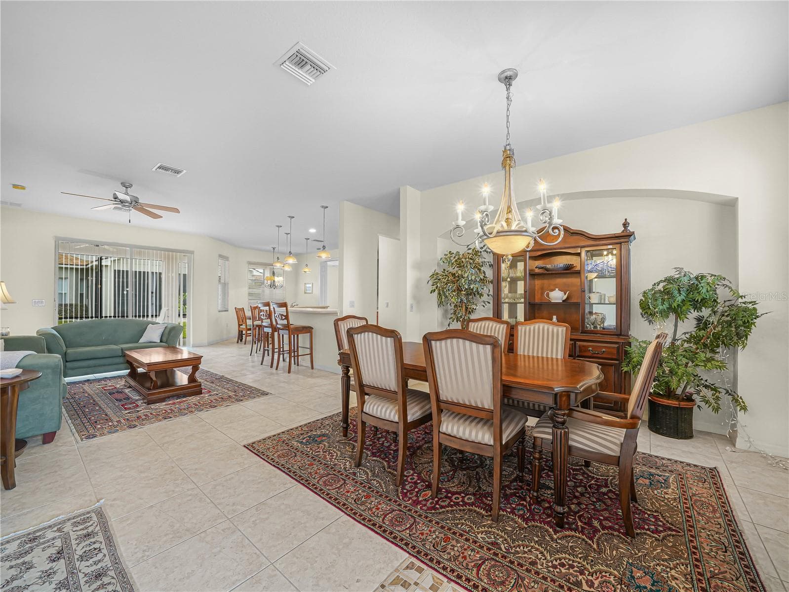 Formal Dining Area. Tile Floor - 5264 GREEN DR, WINTER HAVEN