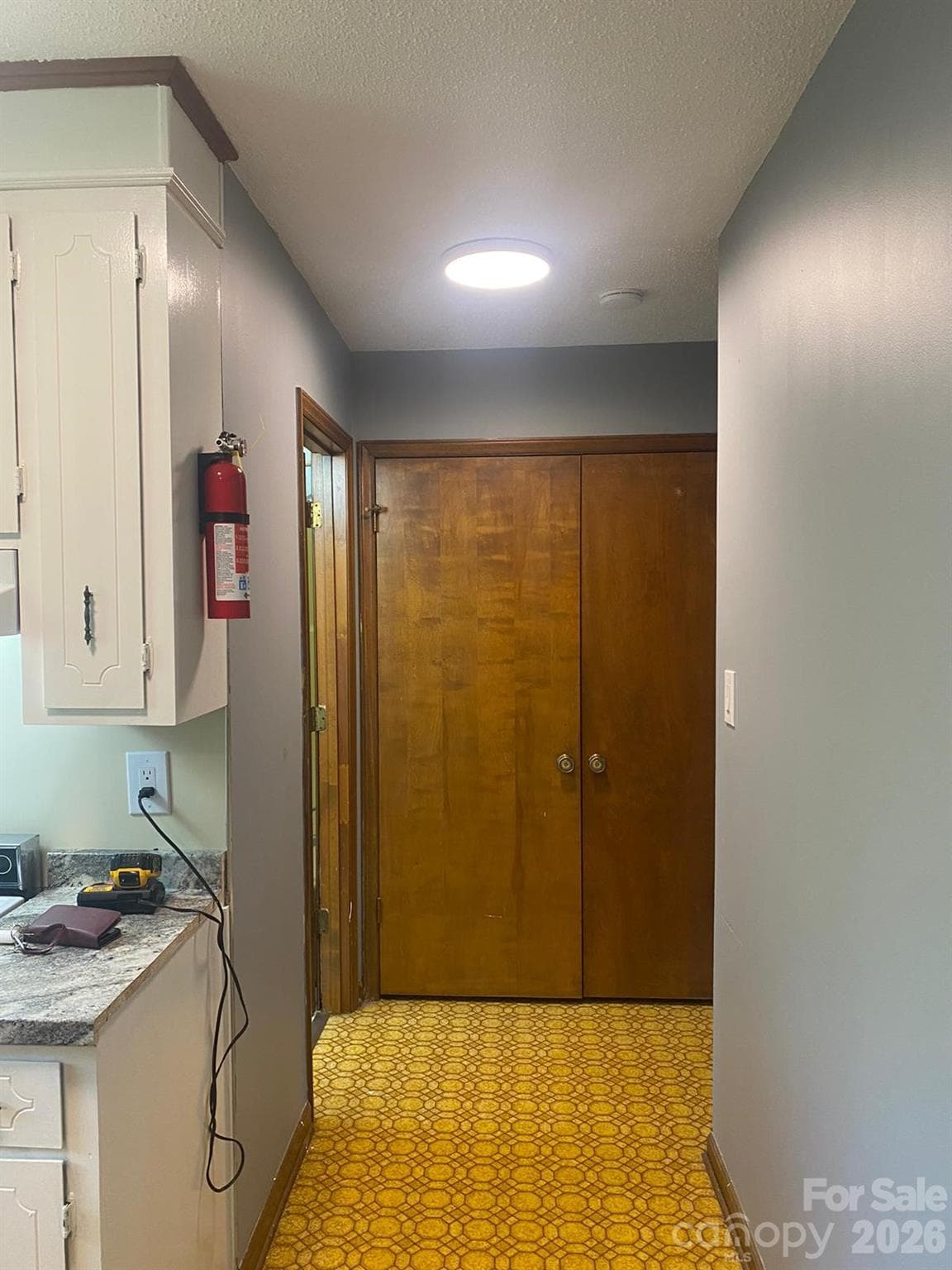 Apartment at Hickory, photo 16 of 22