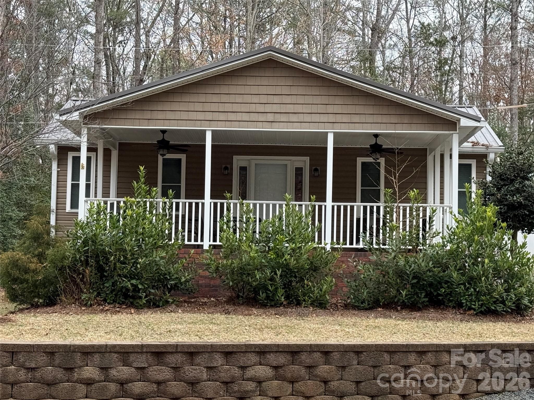 Single Family Residence at 110 Indian Harbor Circle, Mount Gilead, photo 2 of 26