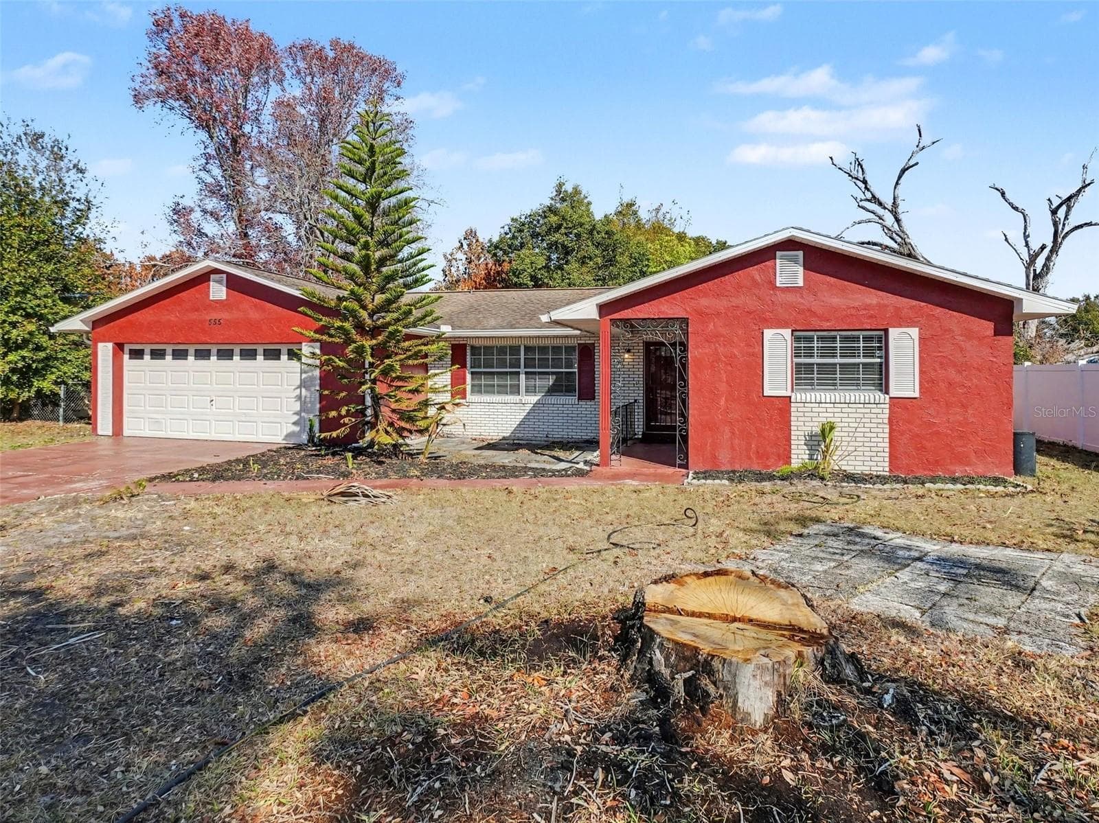 Single Family Residence at 555 THOMAS JEFFERSON WAY, ORLANDO, photo 2 of 22