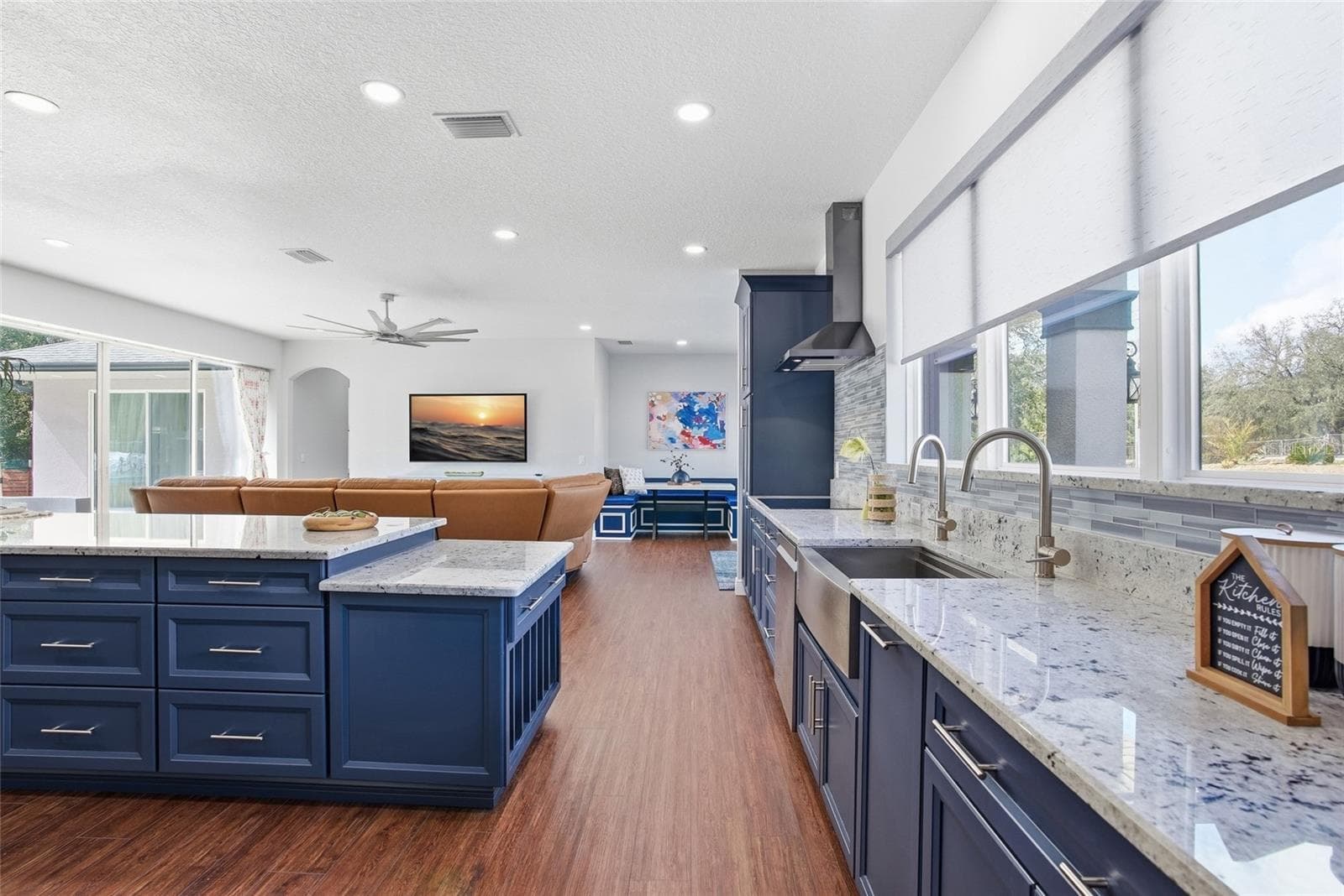 Beautiful New Custom Kitchen - 16090 FRINGE TREE DR, SPRING HILL