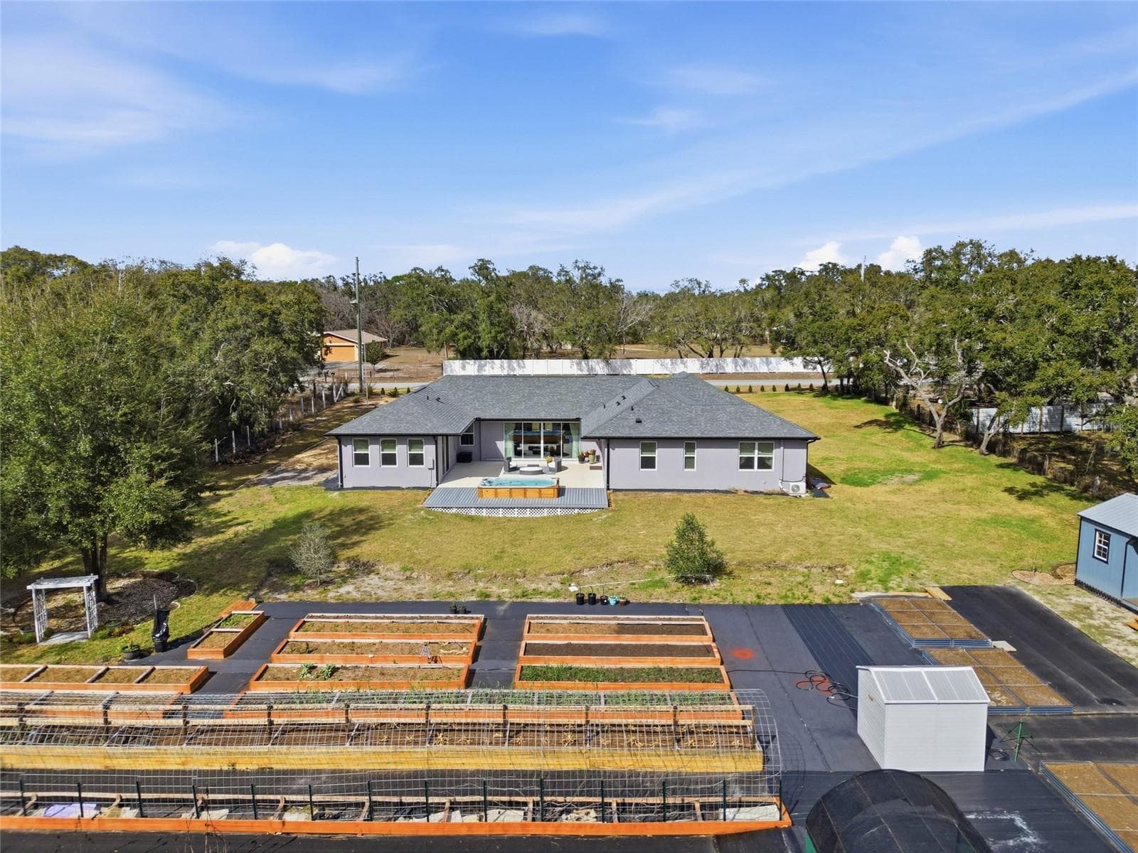 Your Own Homestead - 16090 FRINGE TREE DR, SPRING HILL
