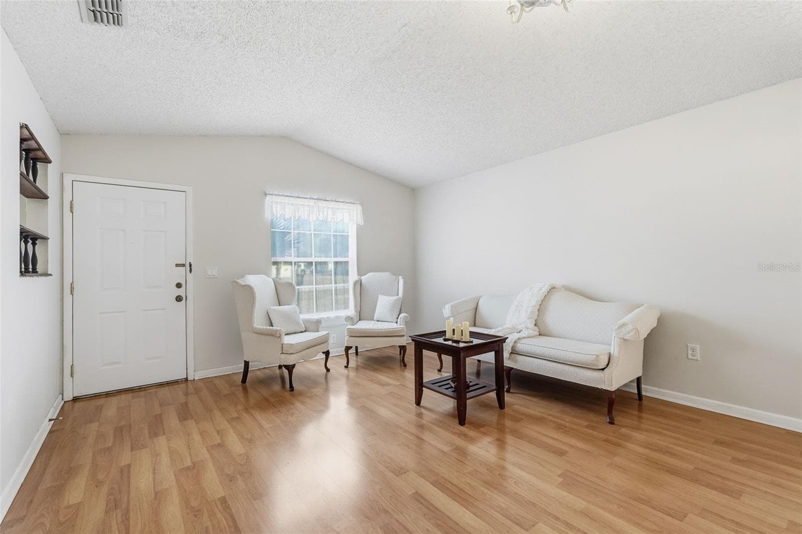 Single Family Residence at 21174 SW PEACH BLOSSOM ST, DUNNELLON, photo 2 of 48