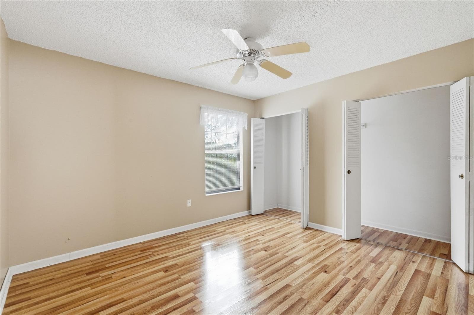 Single Family Residence at 21174 SW PEACH BLOSSOM ST, DUNNELLON, photo 5 of 48