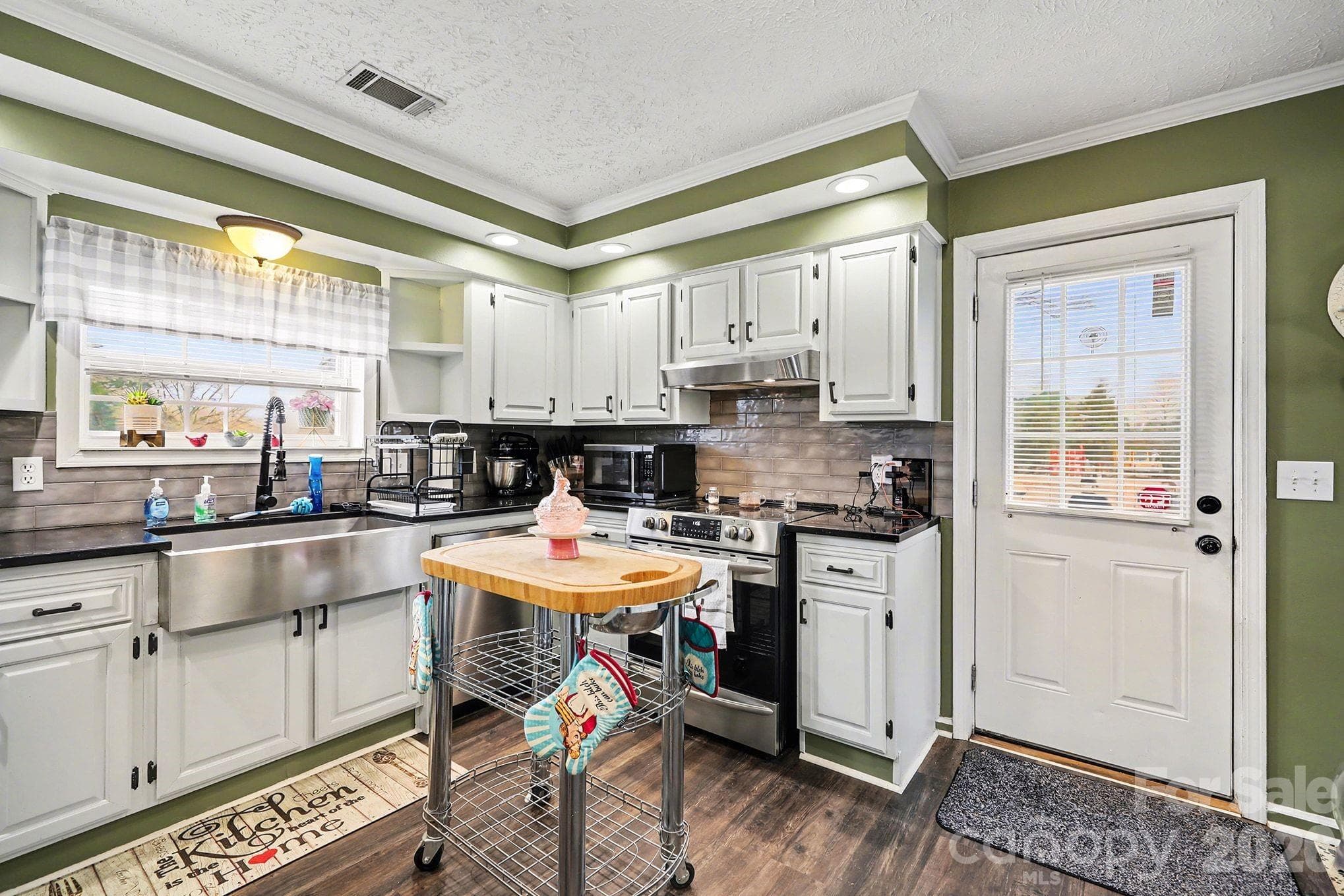 Single Family Residence at Mooresville, photo 4 of 19