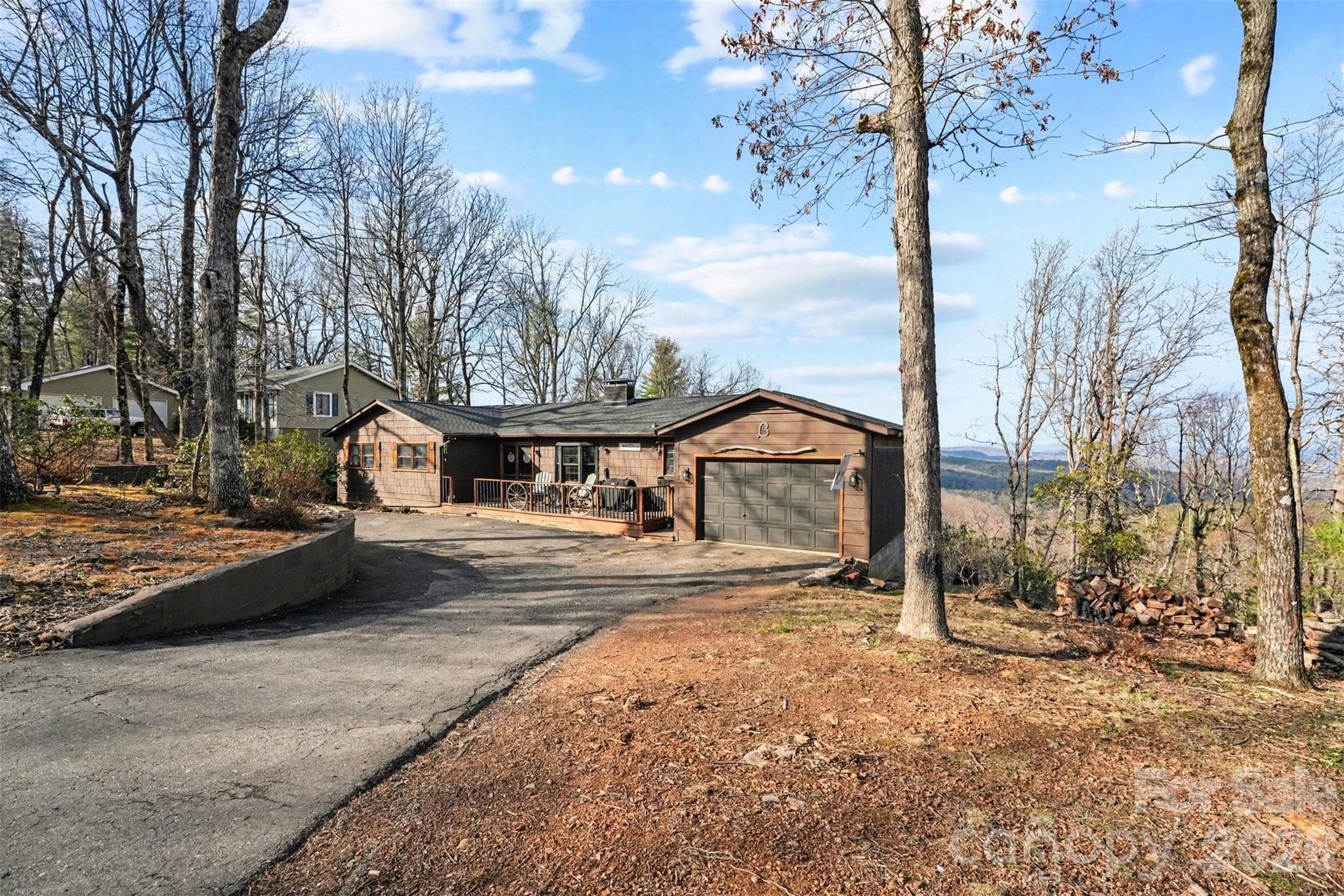 5475 Pine Ridge Drive