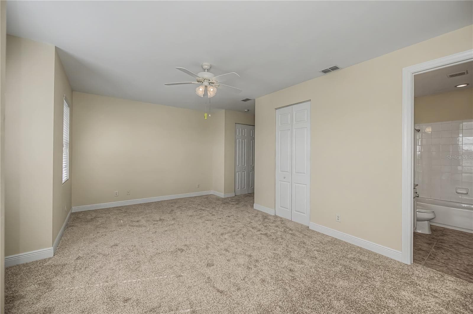 second ensuite bedroom suite - 25601 HERITAGE LAKE BLVD #46, PUNTA GORDA