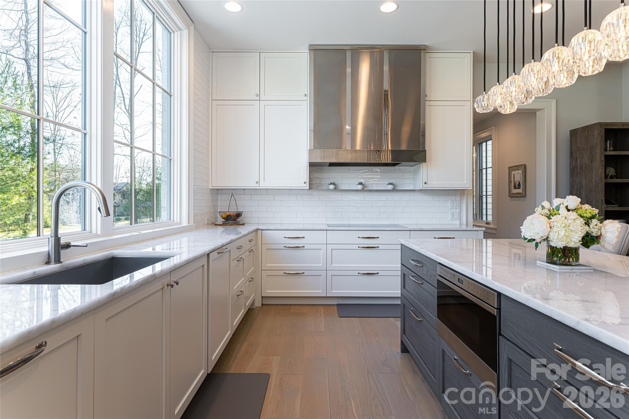 Single Family Residence at 93 Mirehouse Run, Asheville, photo 15 of 48