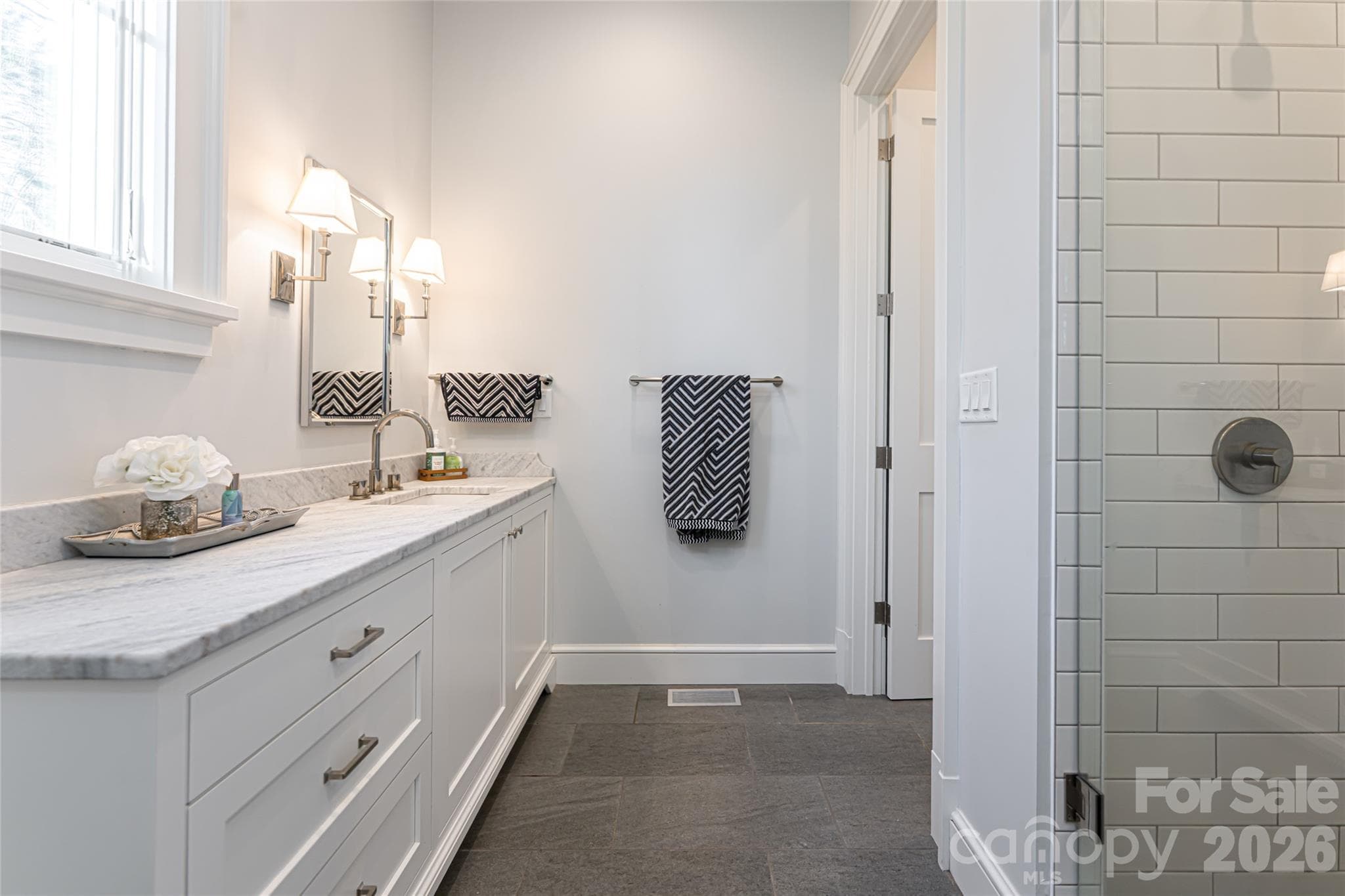 Single Family Residence at 93 Mirehouse Run, Asheville, photo 23 of 48