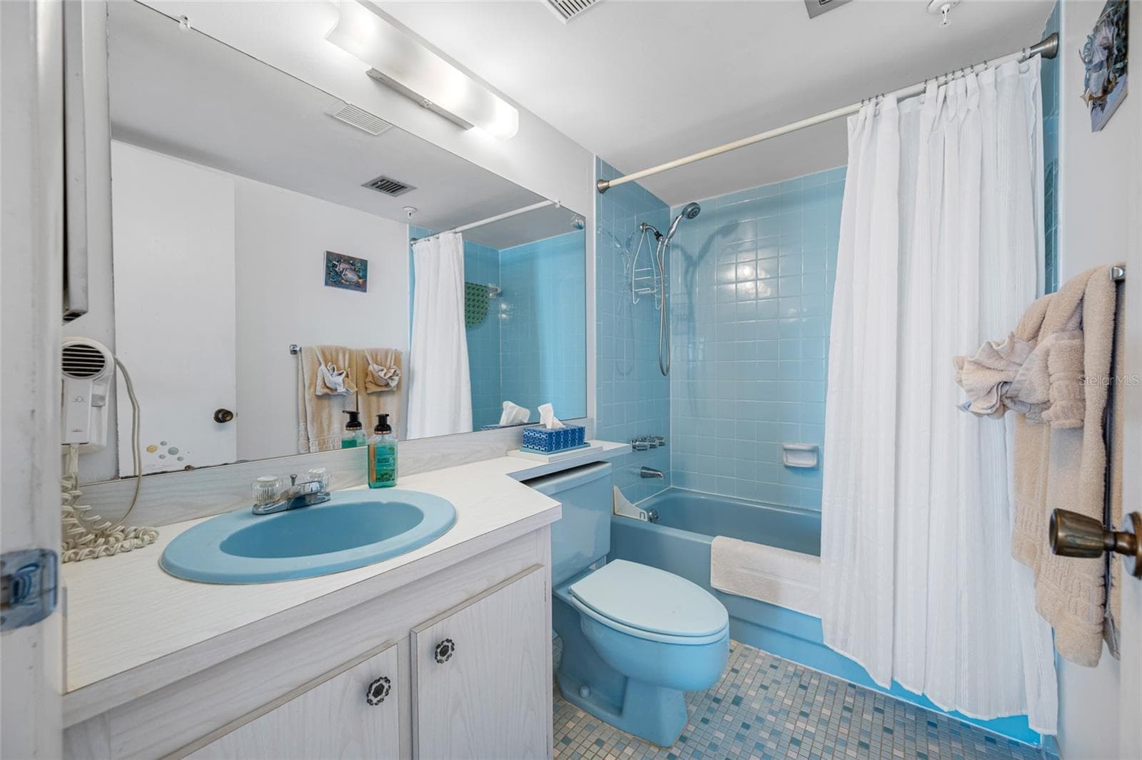 Primary Bath - 15462 GULF BLVD #603, MADEIRA BEACH