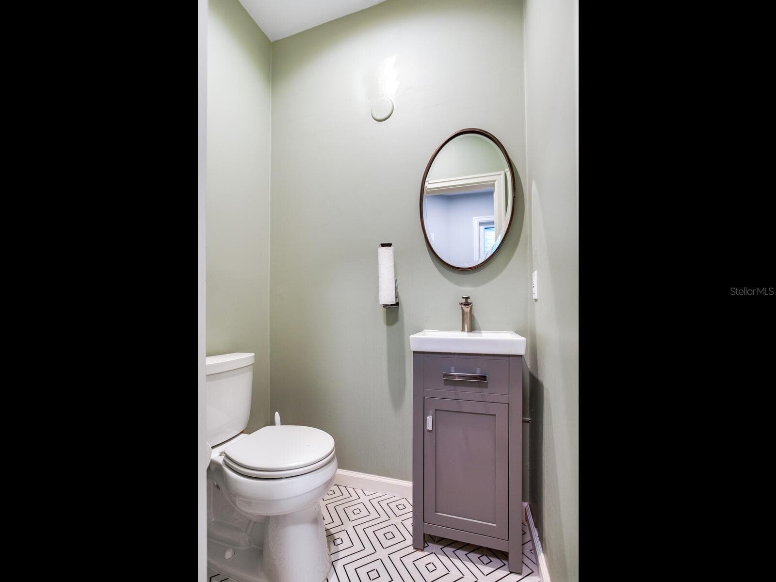 Single Family Residence at 3401 S ALMERIA AVE, TAMPA, photo 28 of 48