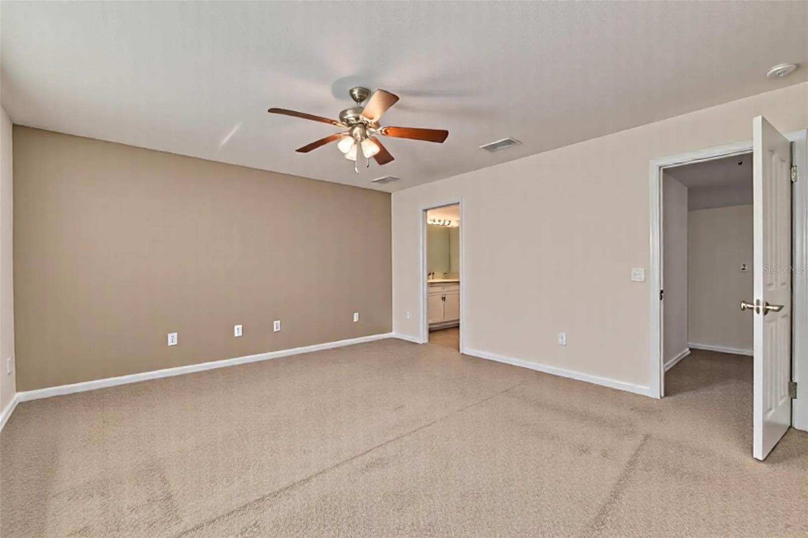Single Family Residence at 20215 NATURES SPIRIT DR, TAMPA, photo 18 of 34
