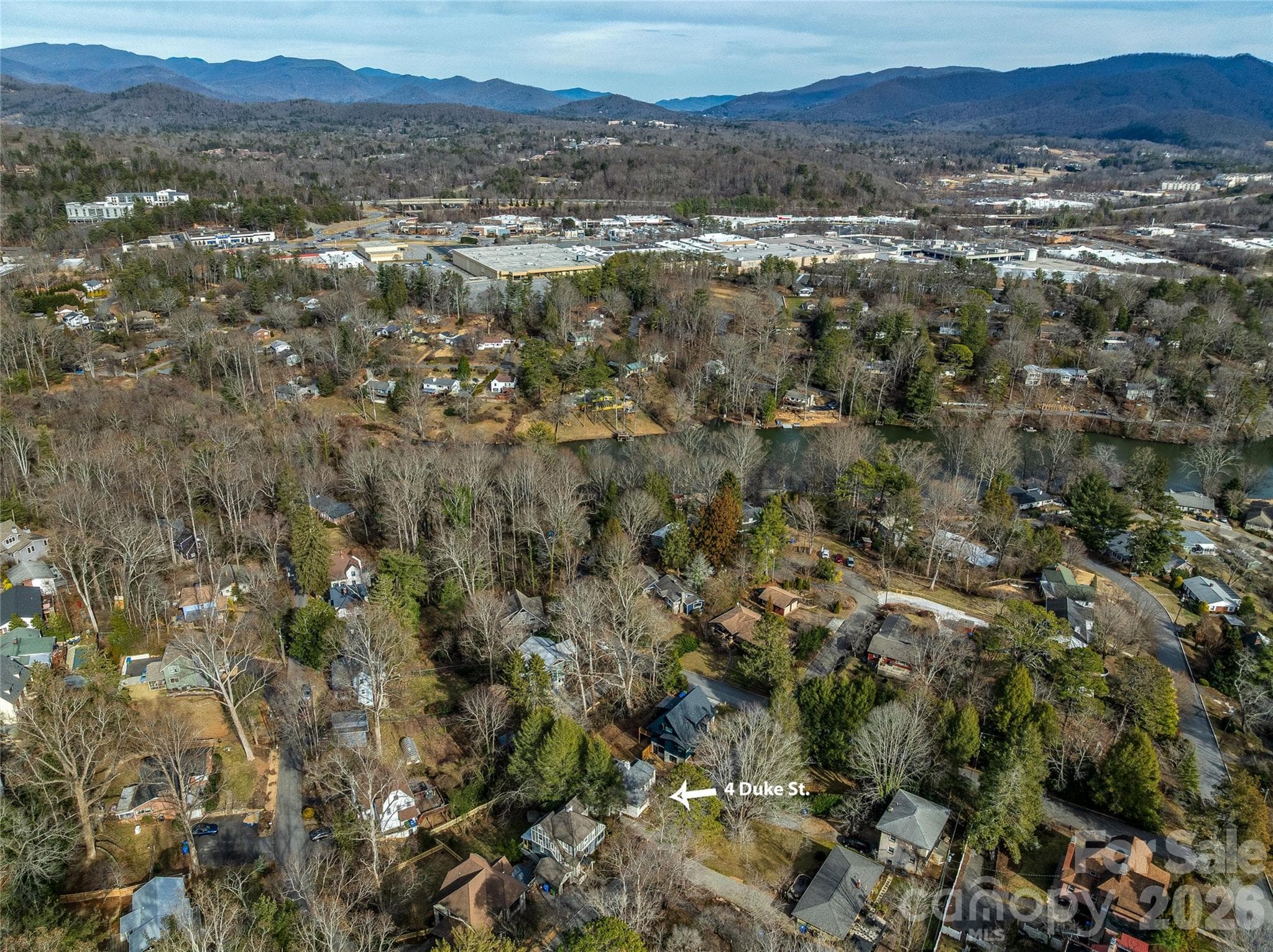 Great location! - 4 Duke Street, Asheville