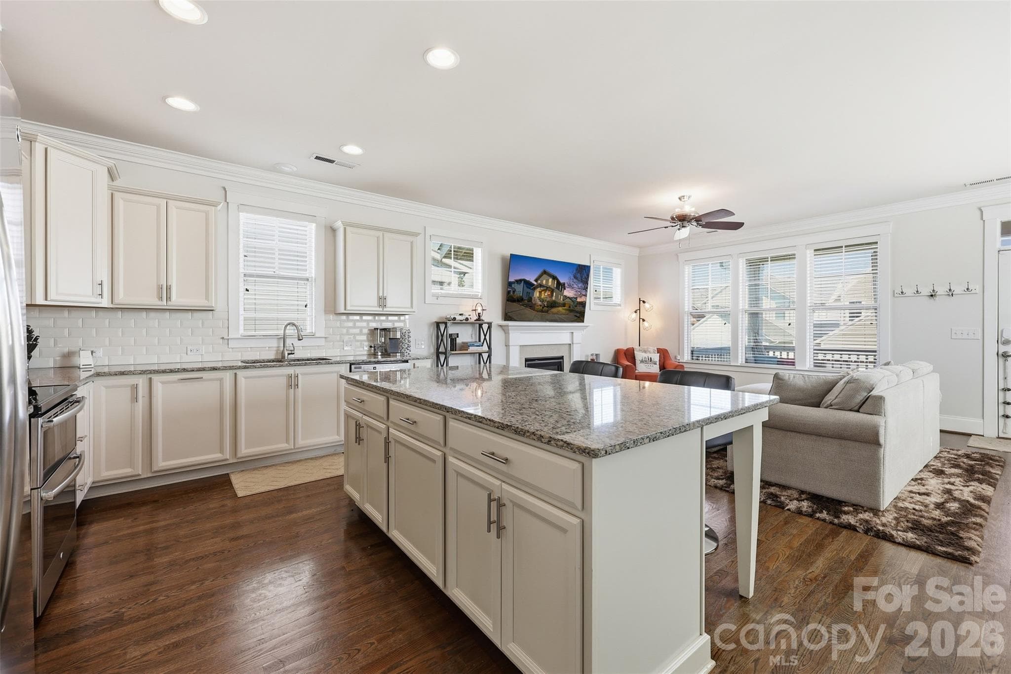 Single Family Residence at Rock Hill, photo 16 of 65