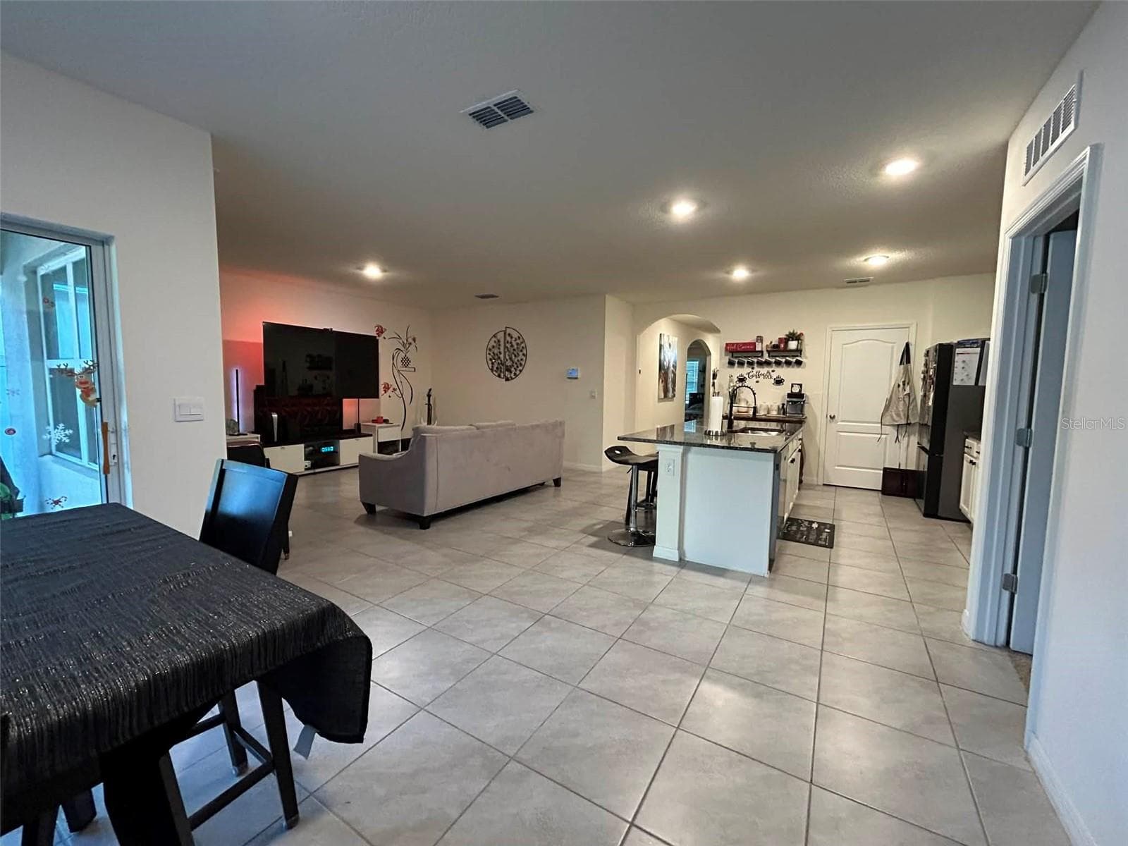 Single Family Residence at 2612 HARMONIA HAMMOCK RD, HARMONY, photo 4 of 17