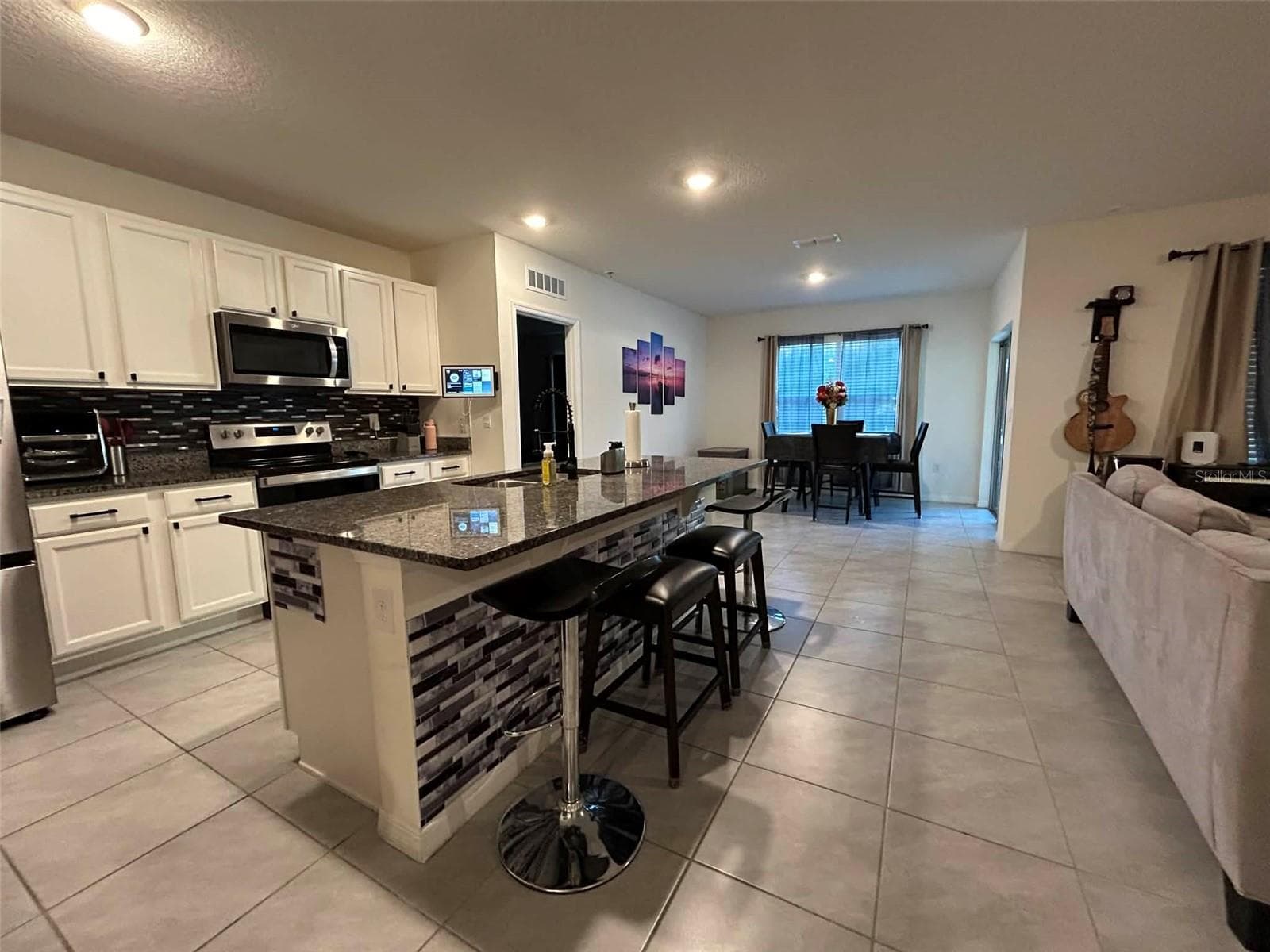 Single Family Residence at 2612 HARMONIA HAMMOCK RD, HARMONY, photo 5 of 17