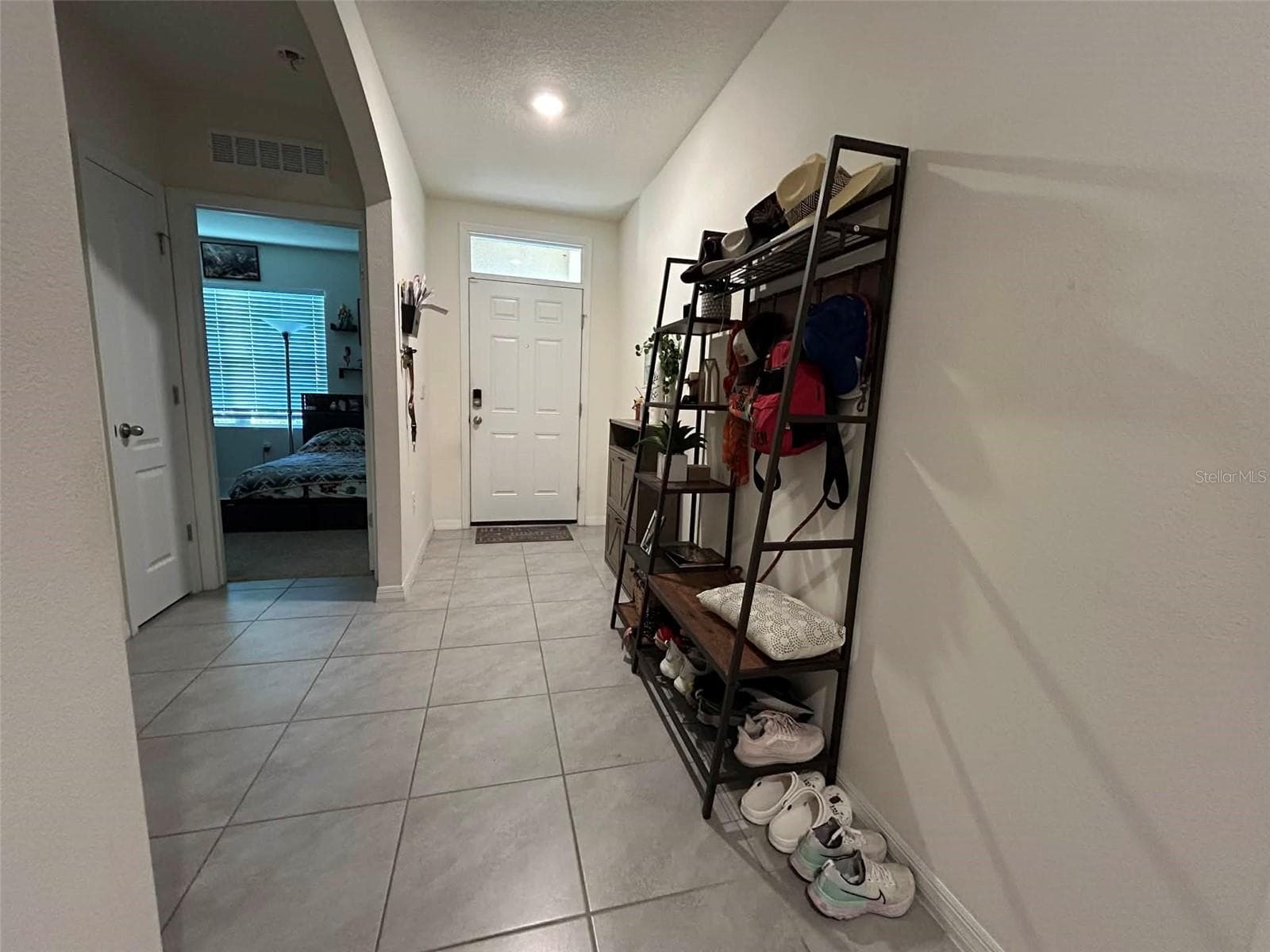 Foyer - 2612 HARMONIA HAMMOCK RD, HARMONY