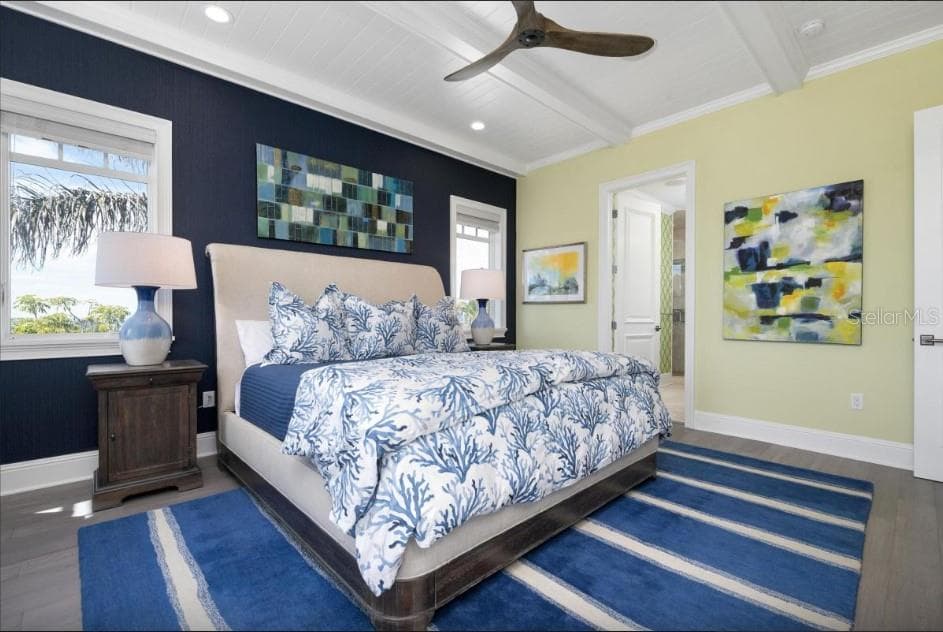 Upper level bedroom - 110 10TH ST S, BRADENTON BEACH