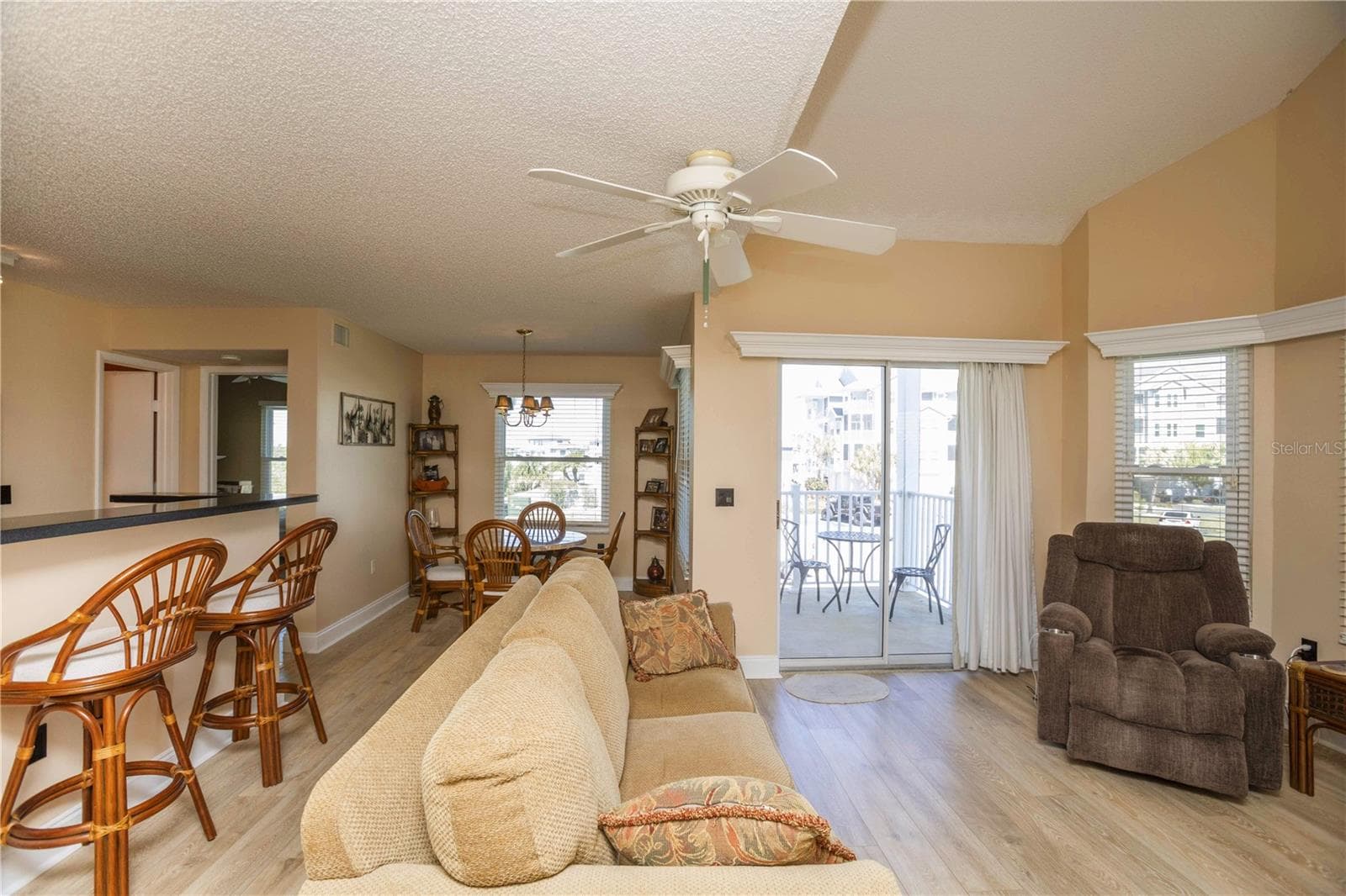 Condominium at 5712 BISCAYNE CT #101, NEW PORT RICHEY, photo 11 of 52