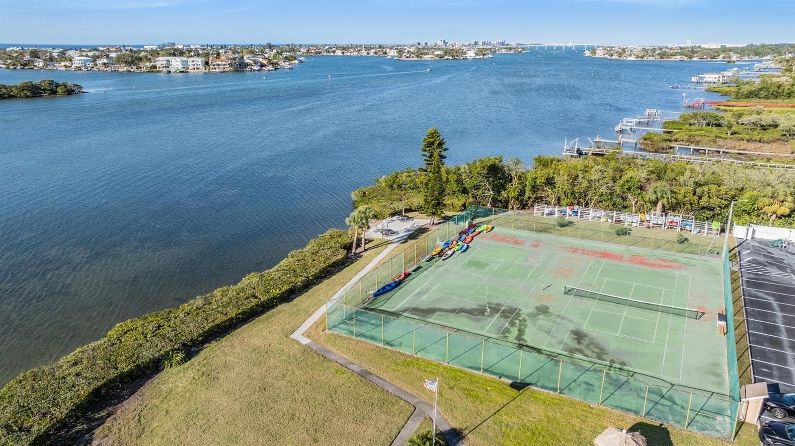 Tennis Courts - 12760 INDIAN ROCKS RD #104, LARGO