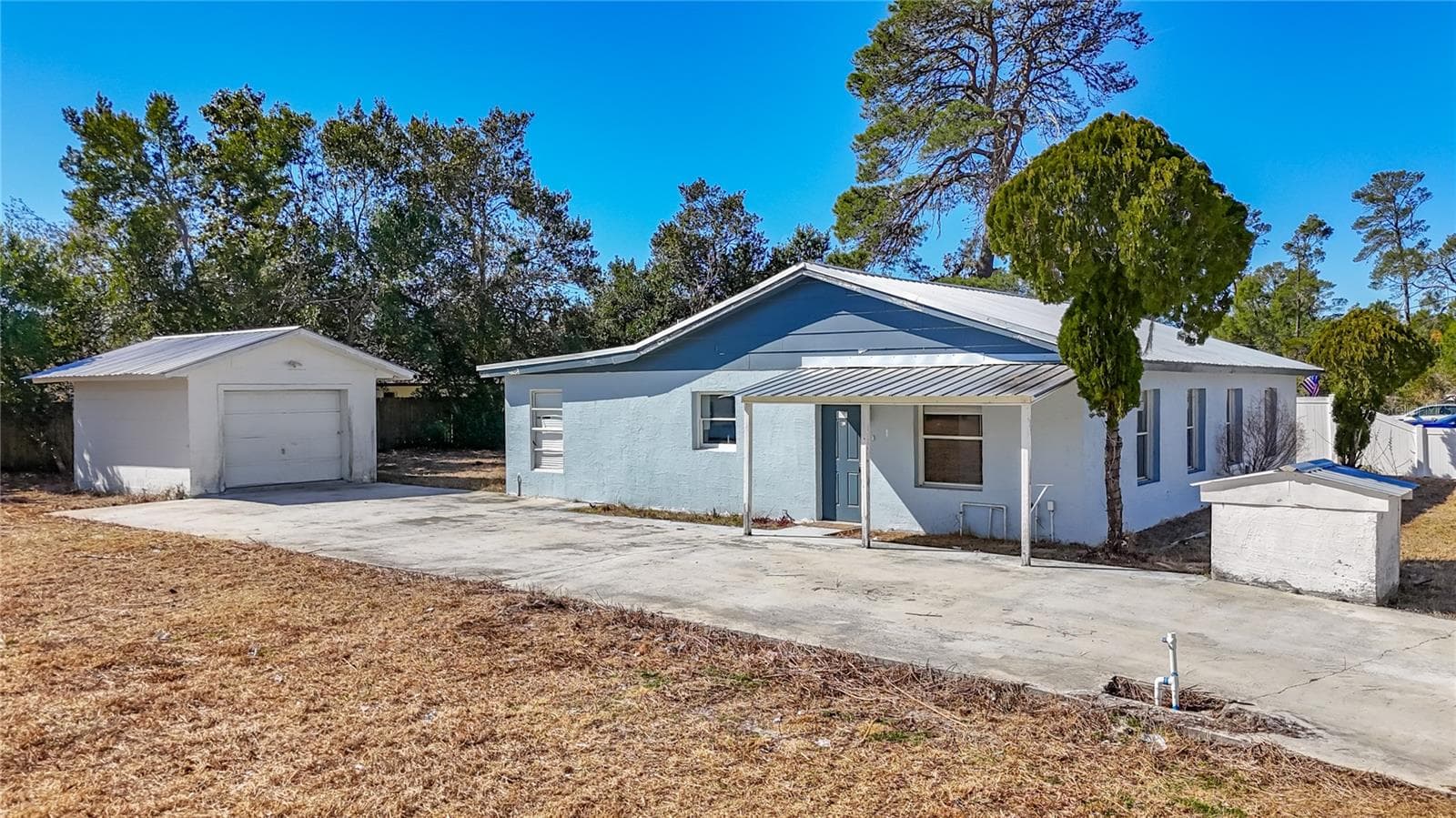 Single Family Residence at 12832 MOUNTAIN RD, NEW PORT RICHEY, photo 12 of 59