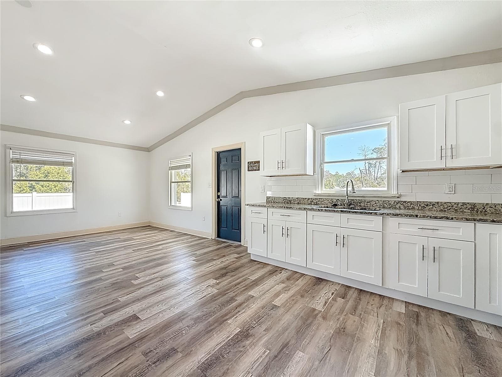 Single Family Residence at 12832 MOUNTAIN RD, NEW PORT RICHEY, photo 23 of 59