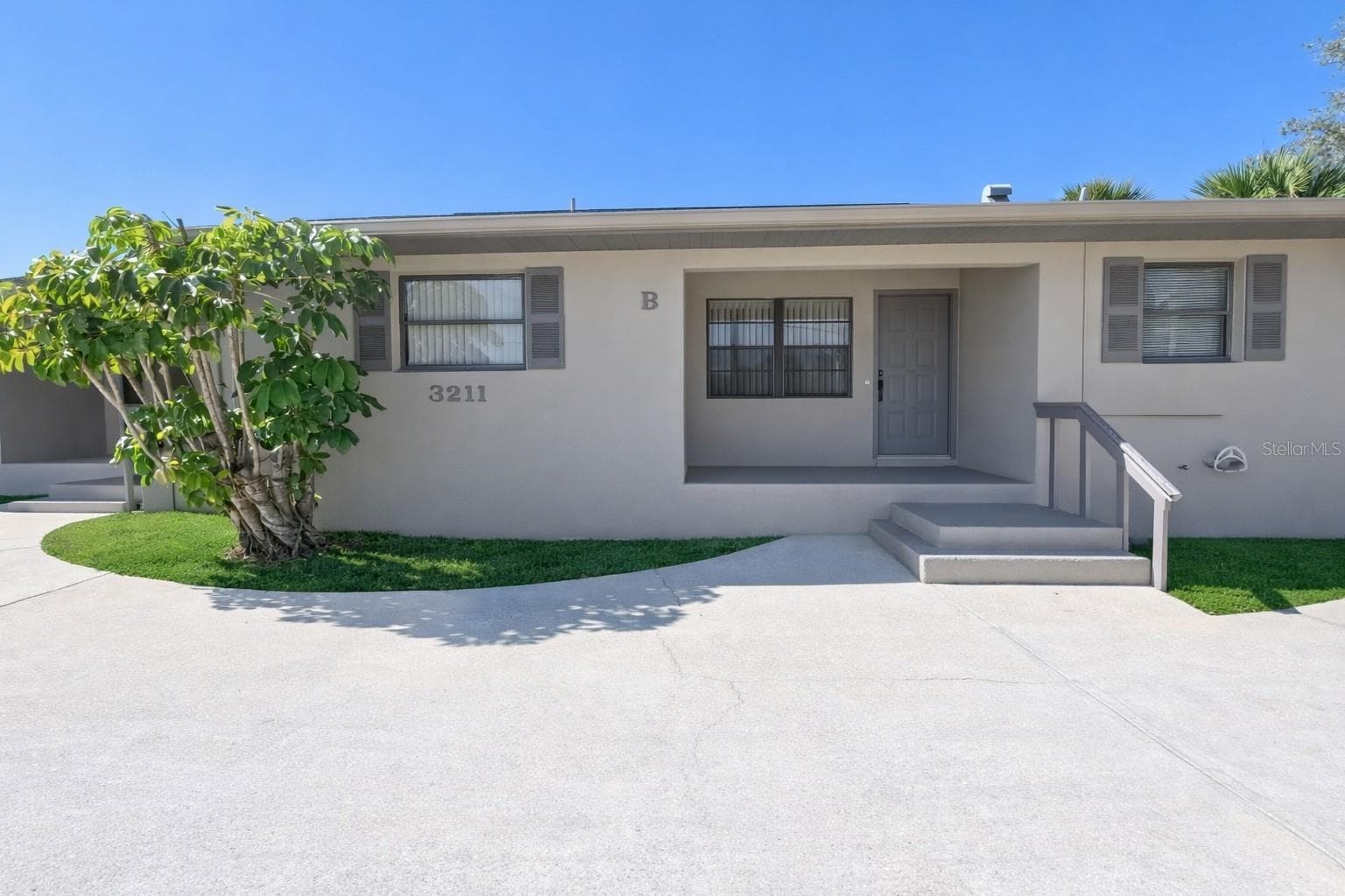 Unit B - 3211 RIVERSIDE DR, PUNTA GORDA