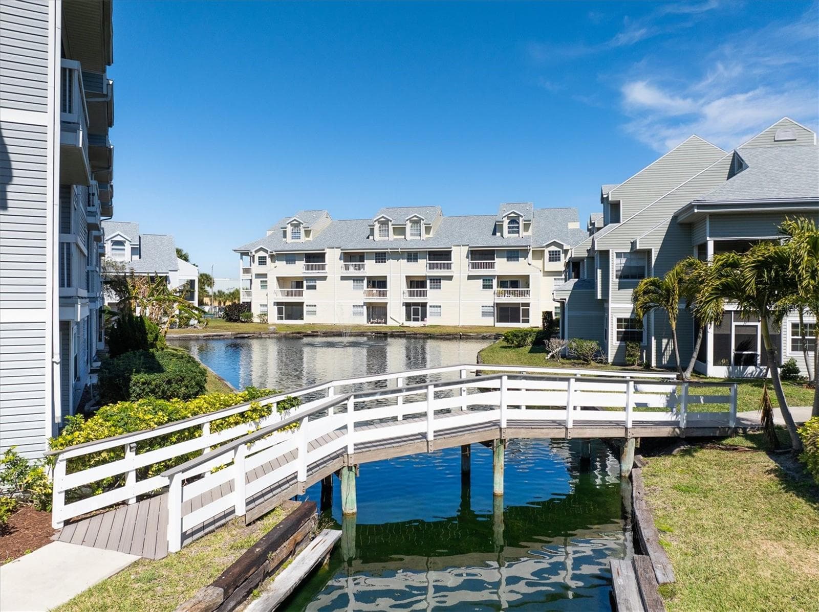 Condominium at 6931 STONES THROW CIR N #5302, ST PETERSBURG, photo 34 of 51