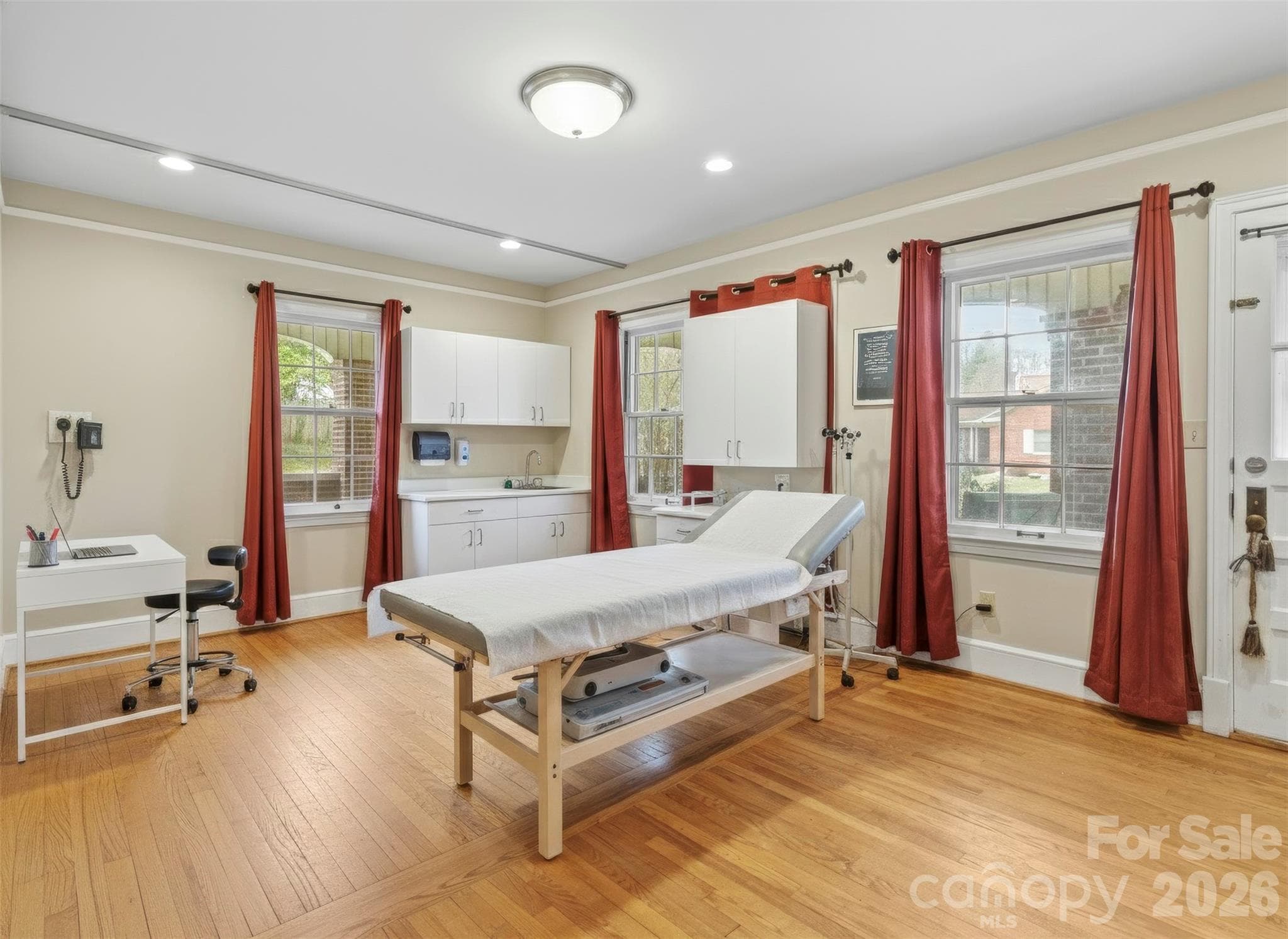 Proposed Medical Room-Virtually Enhanced - Business, Burnsville