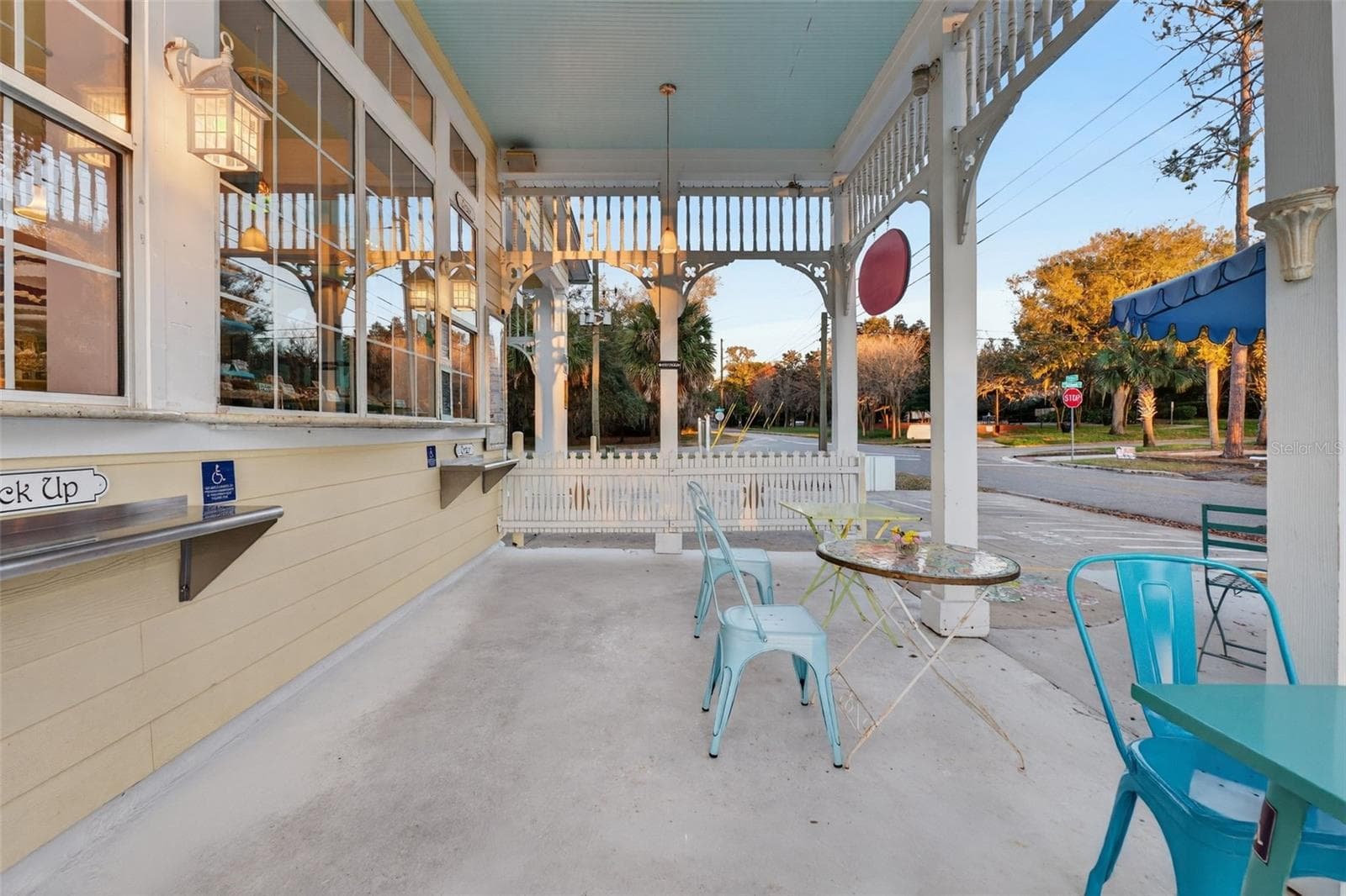 Restaurant at 197 E CHURCH ST, DELAND, photo 7 of 50