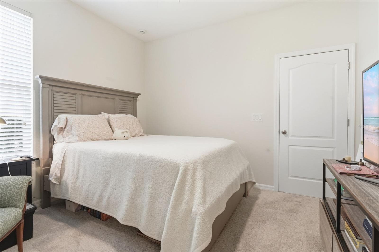 Single Family Residence at 404 W VICTORIA TRAILS BLVD, DELAND, photo 20 of 50
