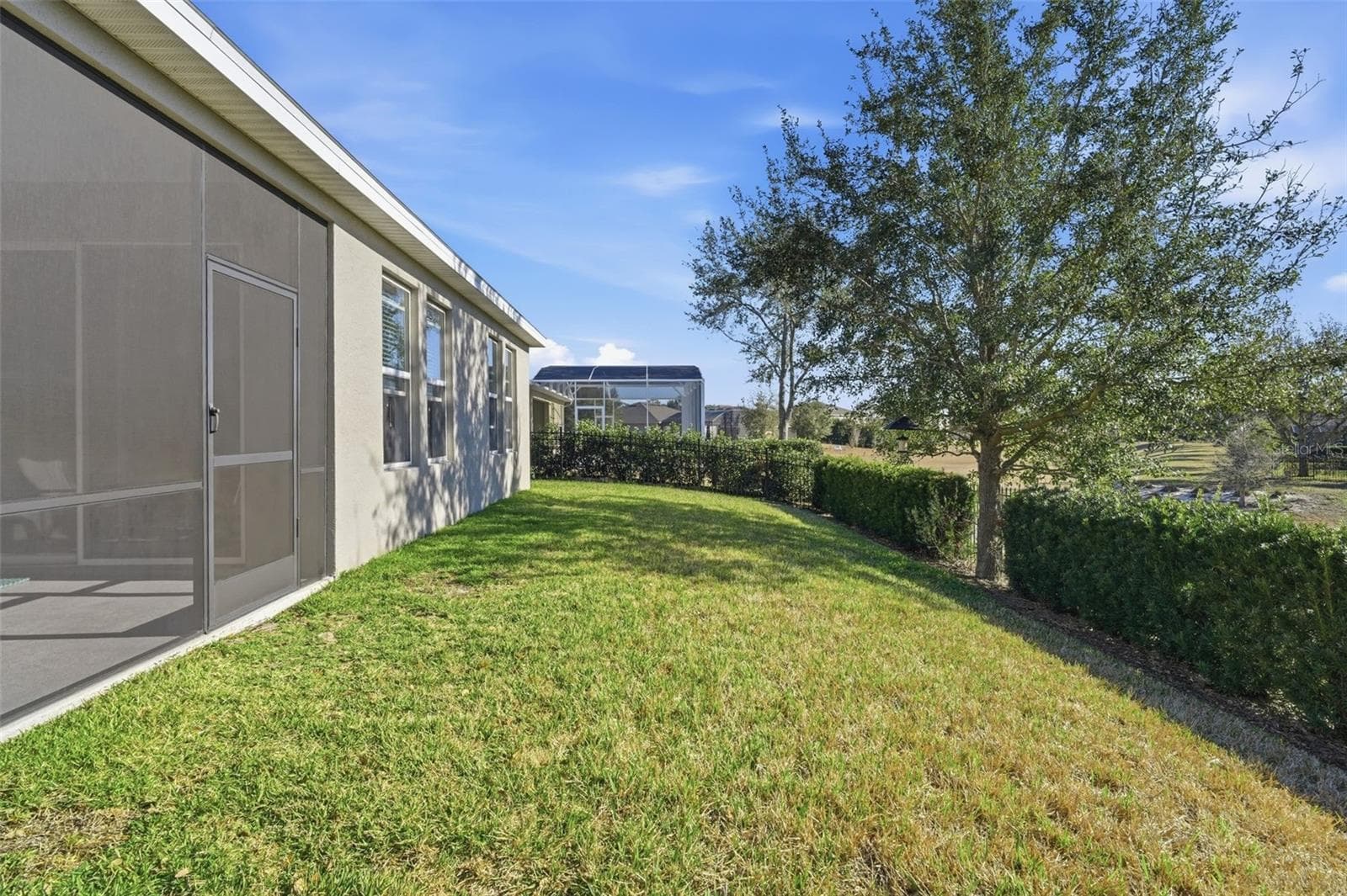Single Family Residence at 404 W VICTORIA TRAILS BLVD, DELAND, photo 33 of 50