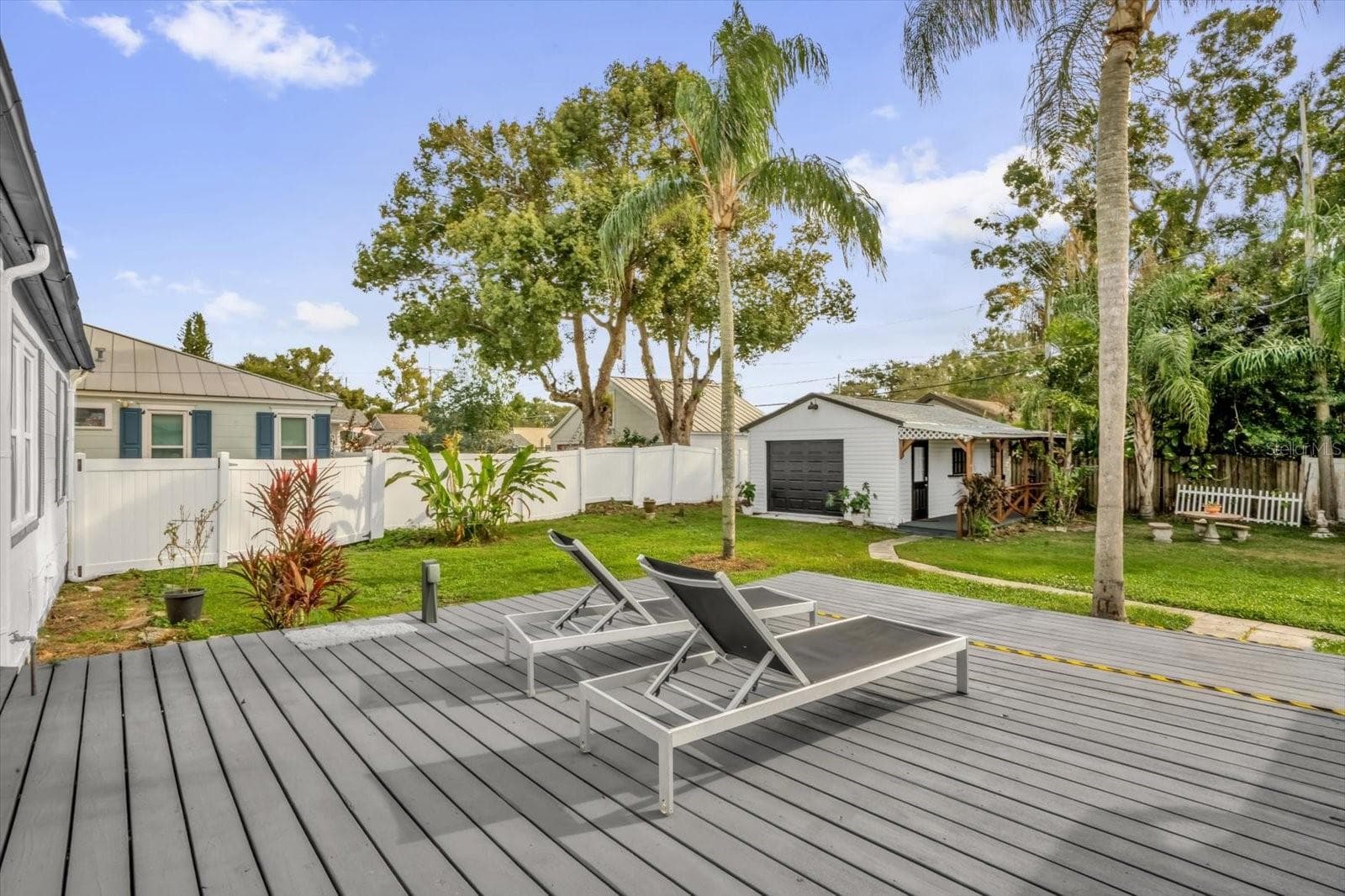 New Oversized Deck and partial Backyard - 918 W SMITH ST, ORLANDO