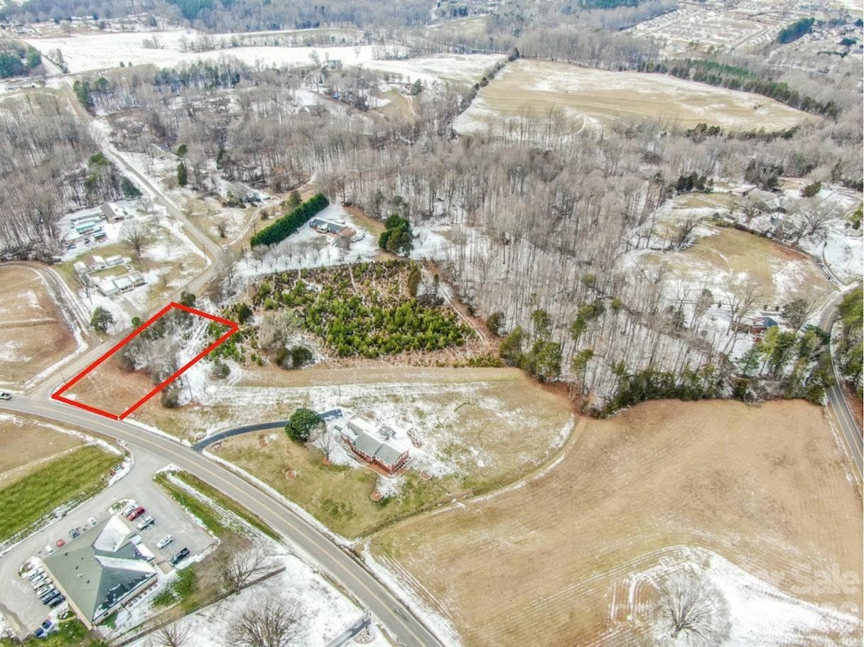 Acreage at Troutman, photo 4 of 8