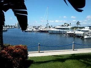 2800 HARBOURSIDE DR #E-08