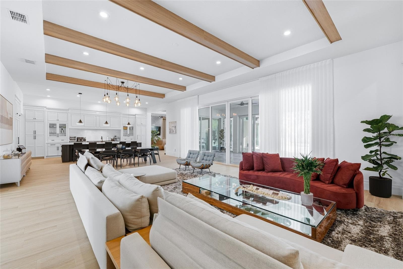 Single Family Residence at 16848 VINCI WAY, BELLA COLLINA, photo 6 of 32